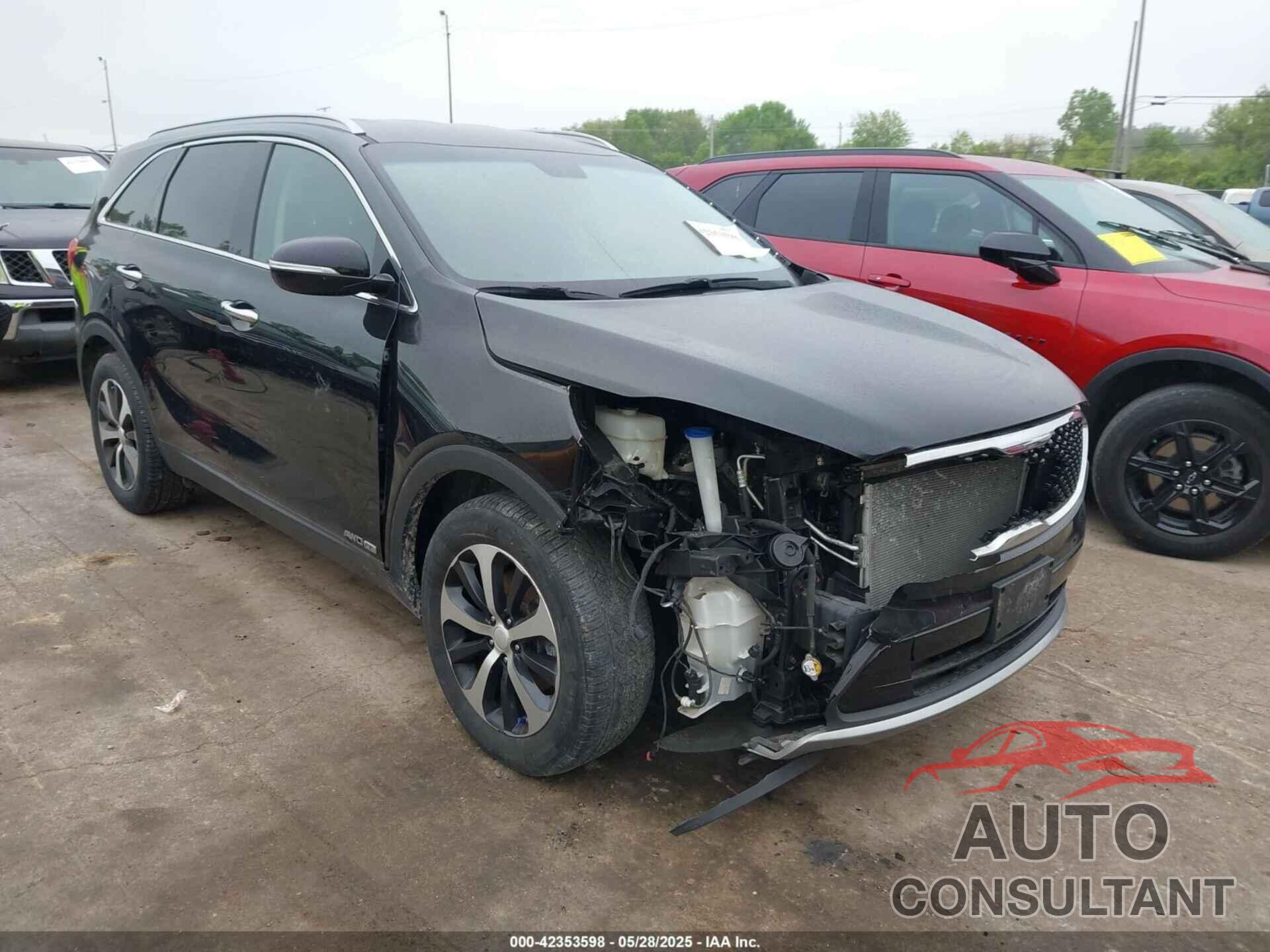 KIA SORENTO 2017 - 5XYPHDA59HG204228