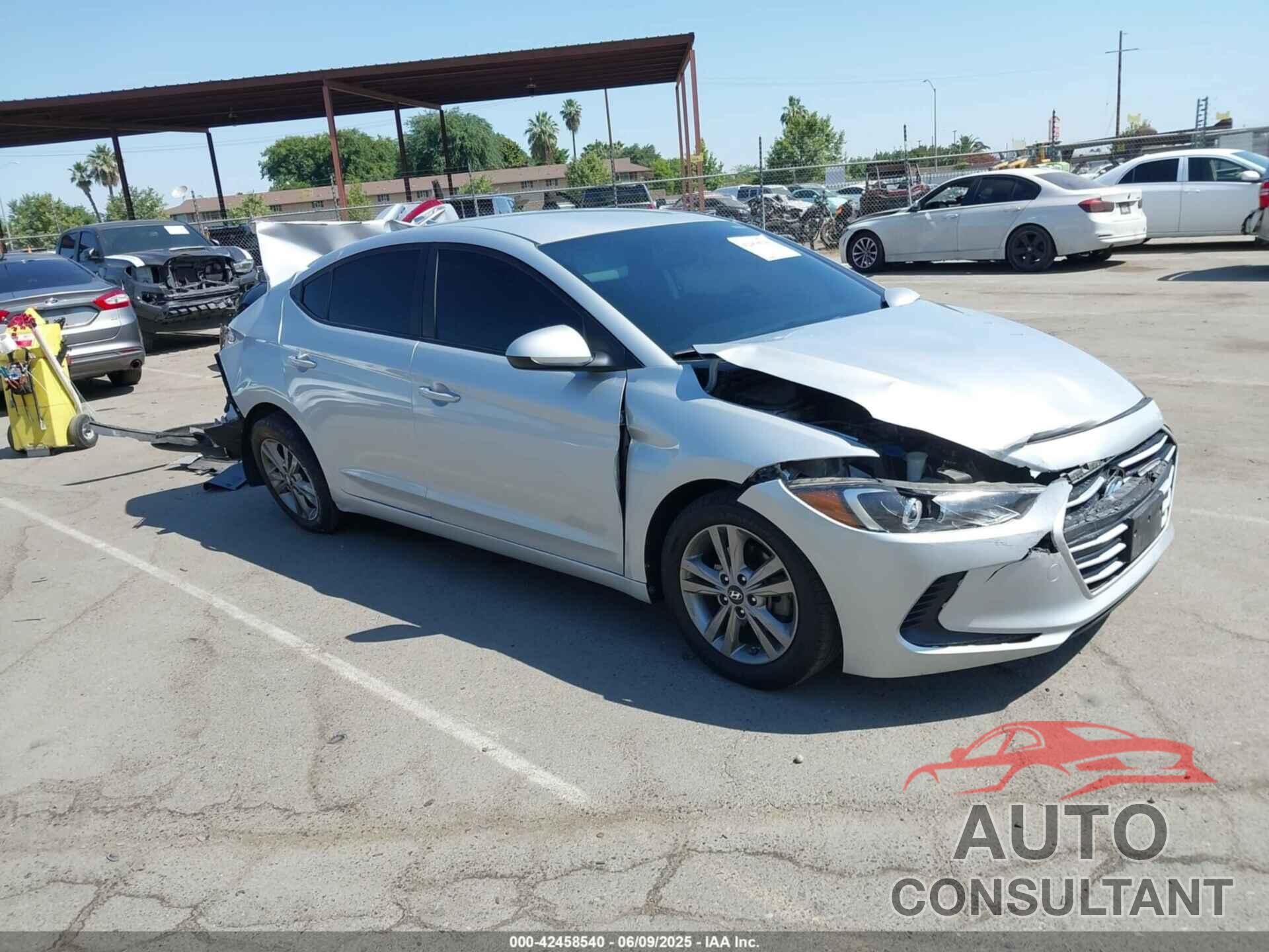 HYUNDAI ELANTRA 2018 - KMHD84LF2JU473163