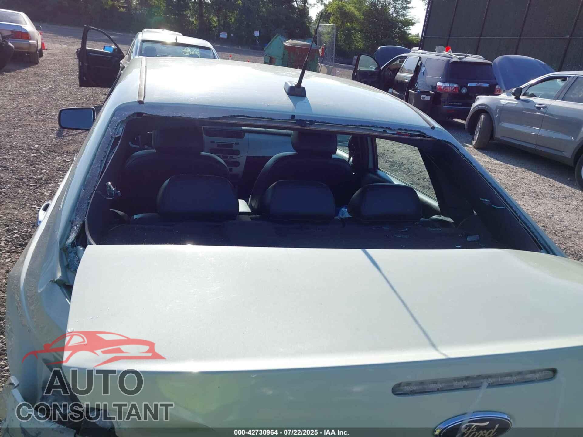 FORD FOCUS 2011 - 1FAHP3HN2BW123790
