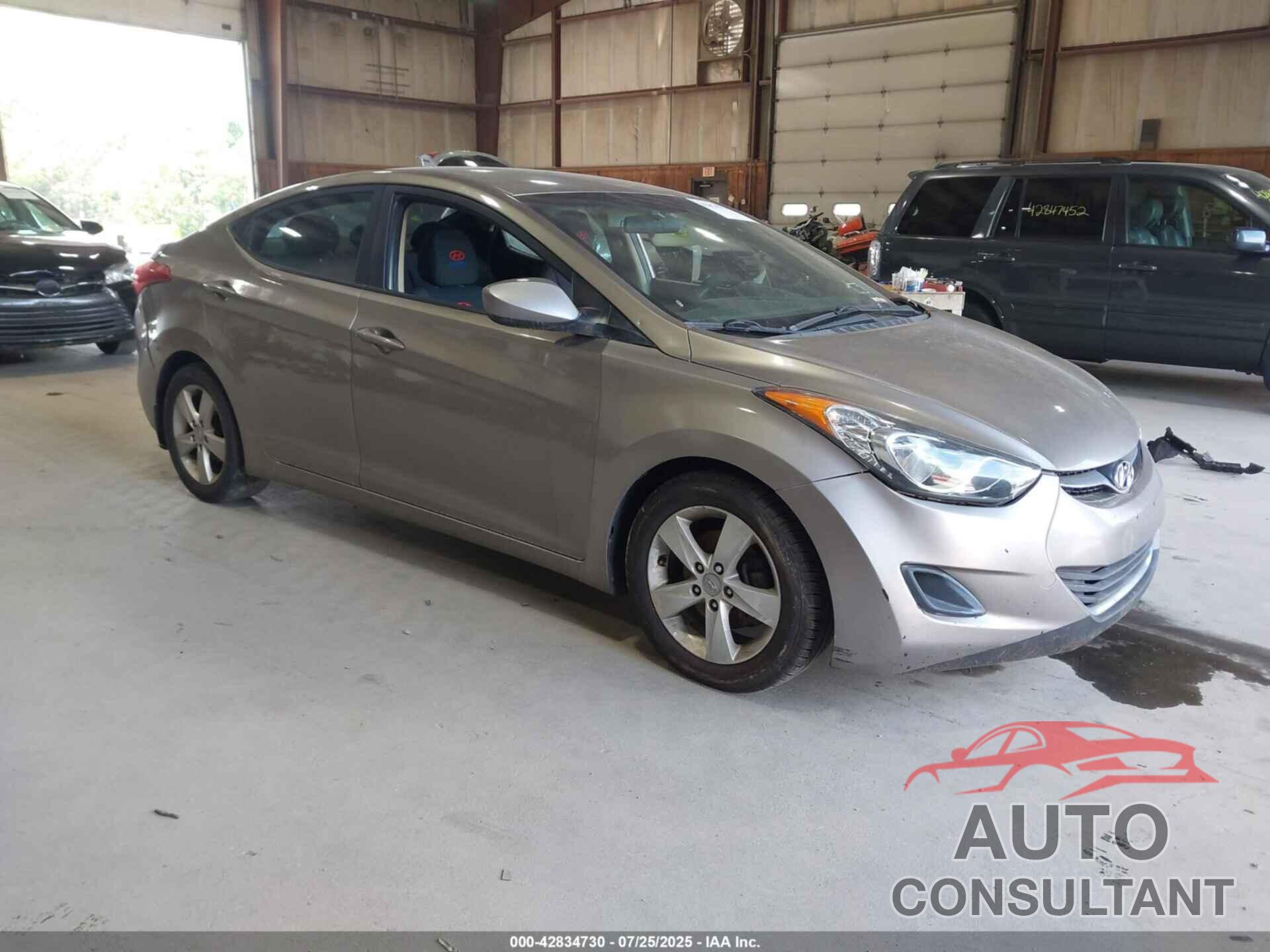 HYUNDAI ELANTRA 2013 - 5NPDH4AE1DH351729