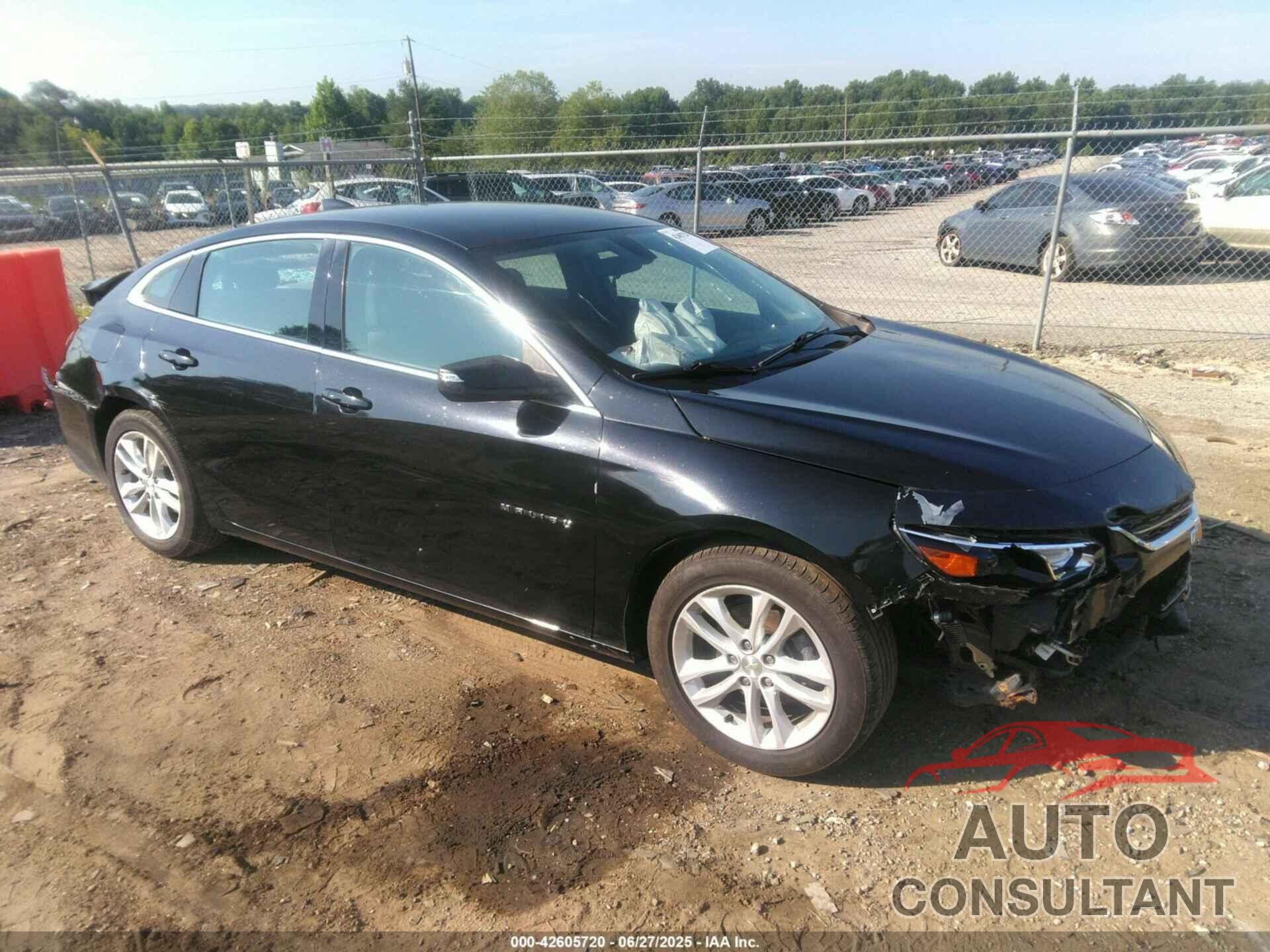 CHEVROLET MALIBU 2018 - 1G1ZD5ST1JF150657