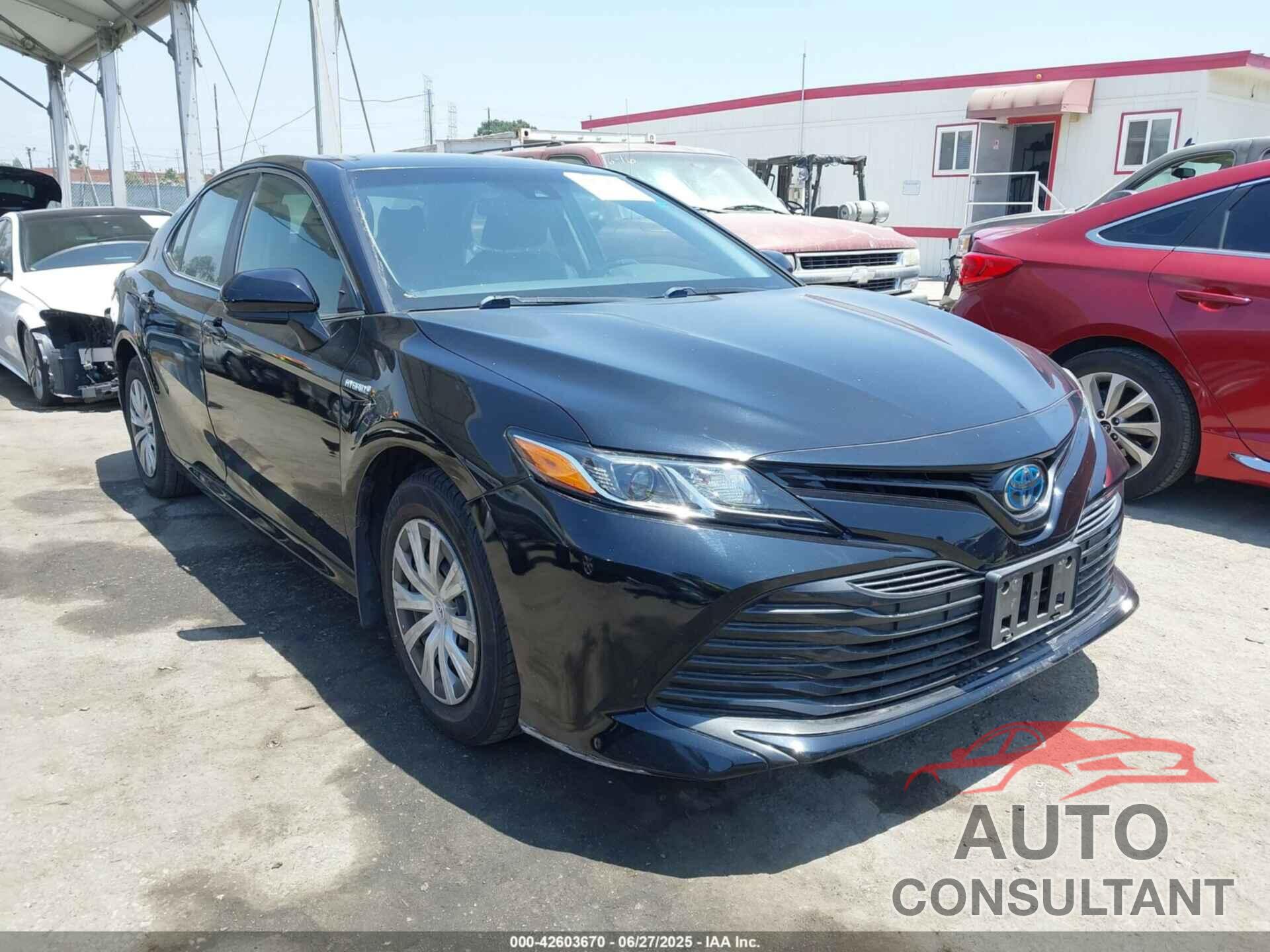 TOYOTA CAMRY 2020 - 4T1C31AK5LU518320