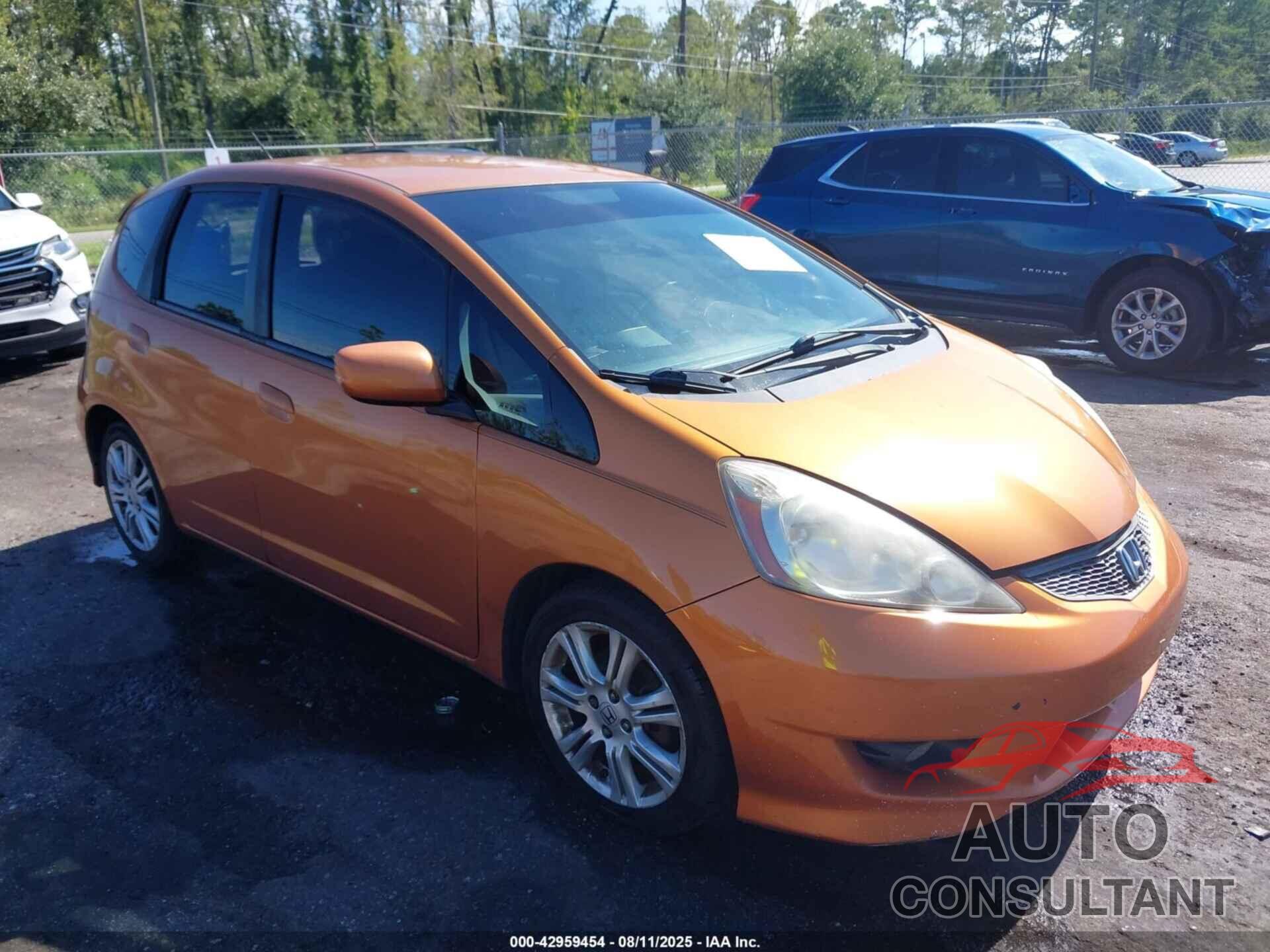 HONDA FIT 2010 - JHMGE8H43AC007643