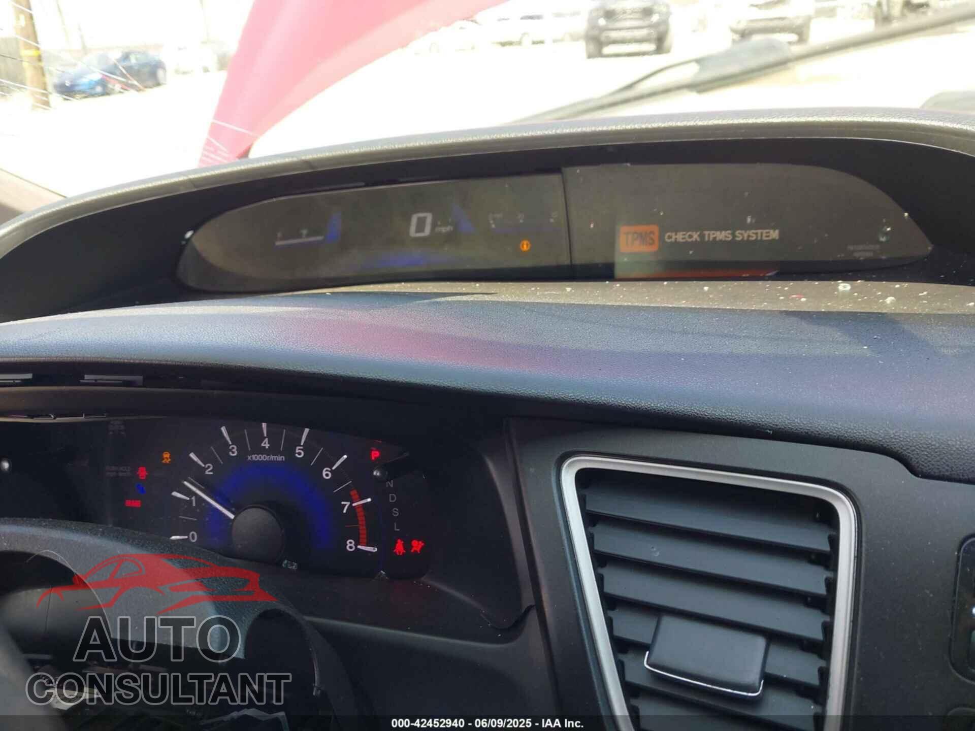 HONDA CIVIC 2015 - 2HGFB2F55FH537875