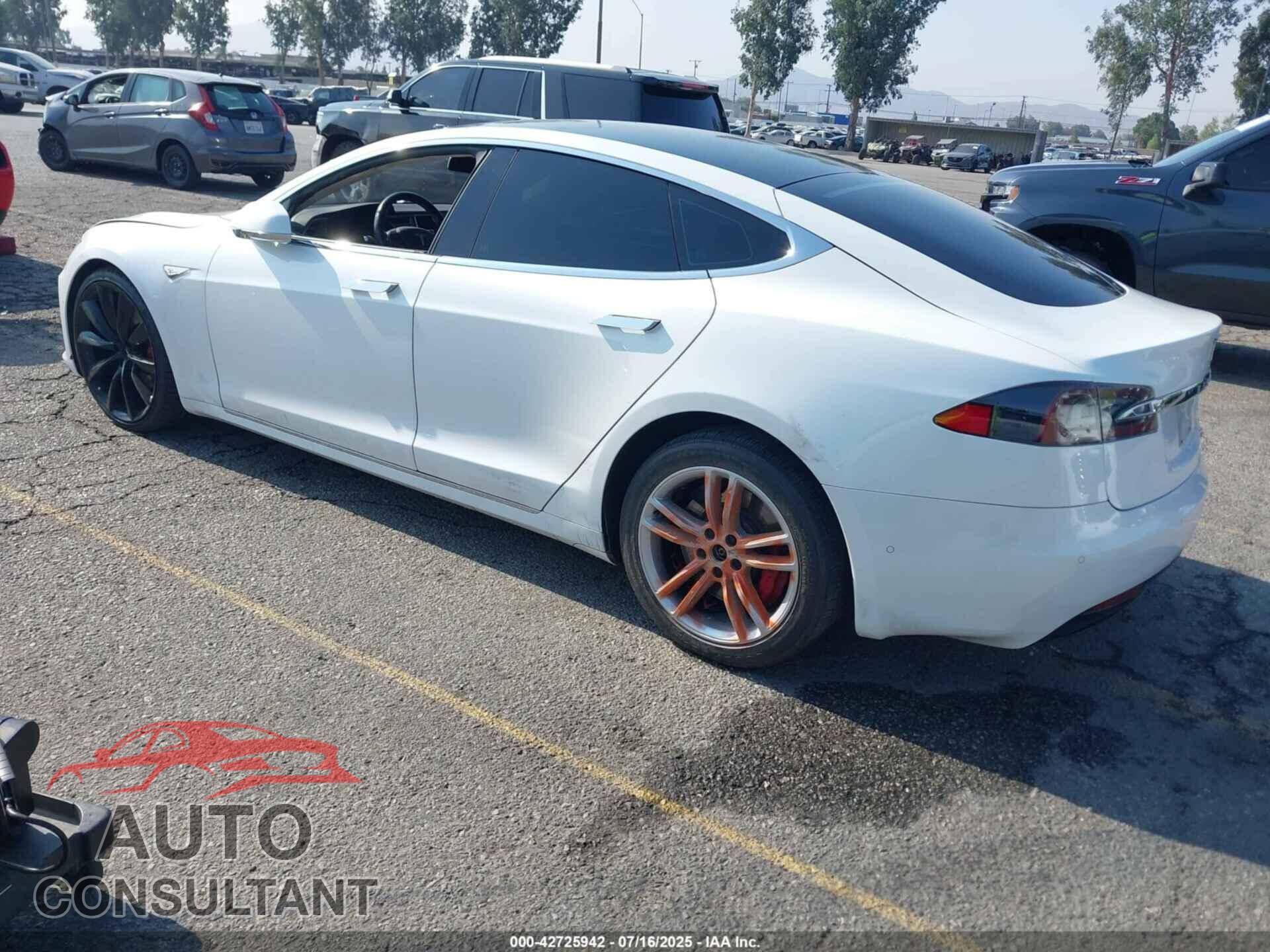 TESLA MODEL S 2016 - 5YJSA1E21GF148255
