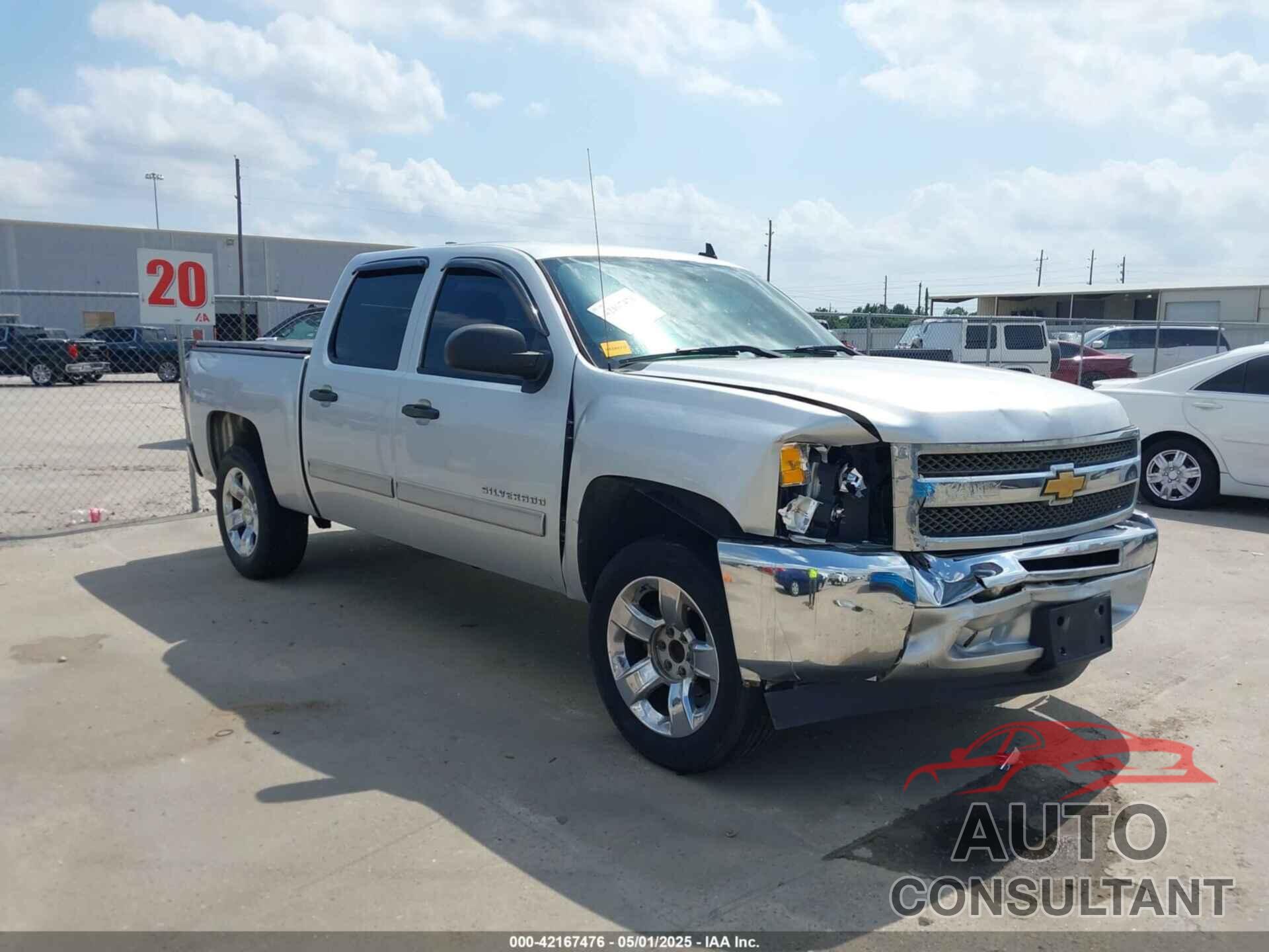 CHEVROLET SILVERADO 1500 2013 - 3GCPCREAXDG285125