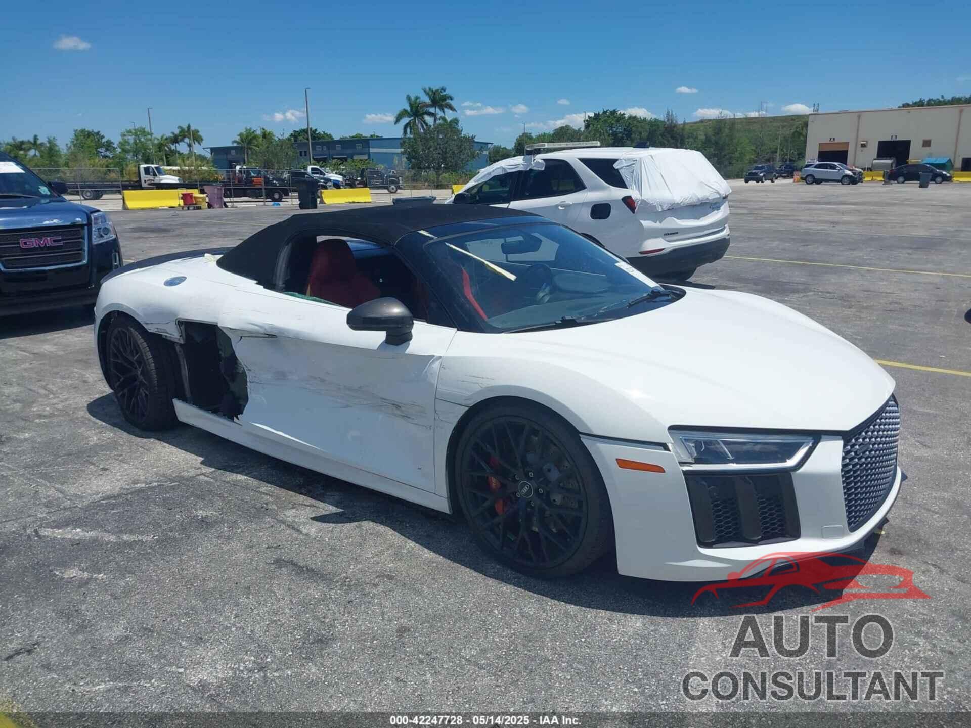 AUDI R8 2017 - WUAVACFX0H7903232