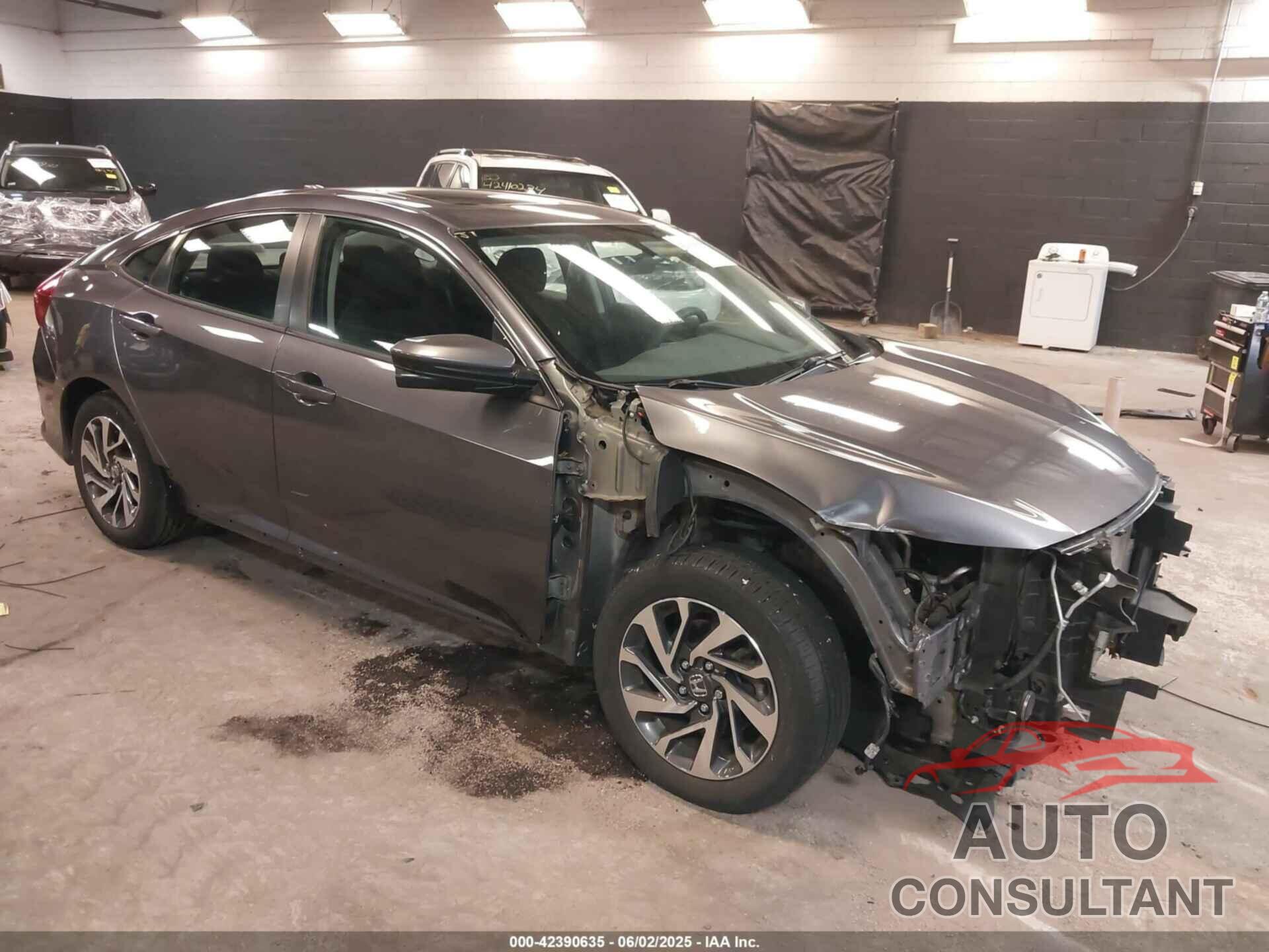 HONDA CIVIC 2017 - 2HGFC2F73HH564235