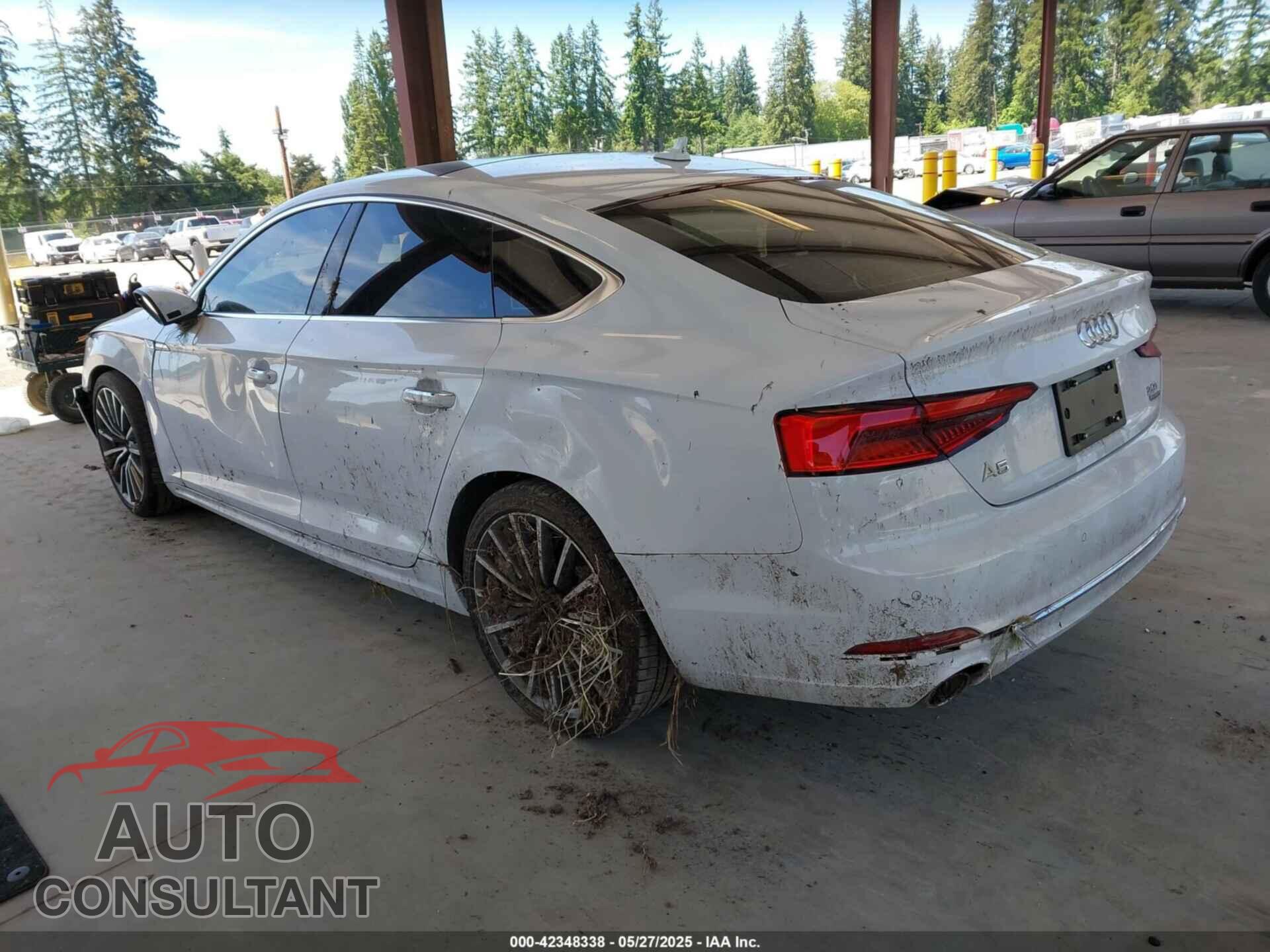 AUDI A5 2018 - WAUCNCF5XJA009042