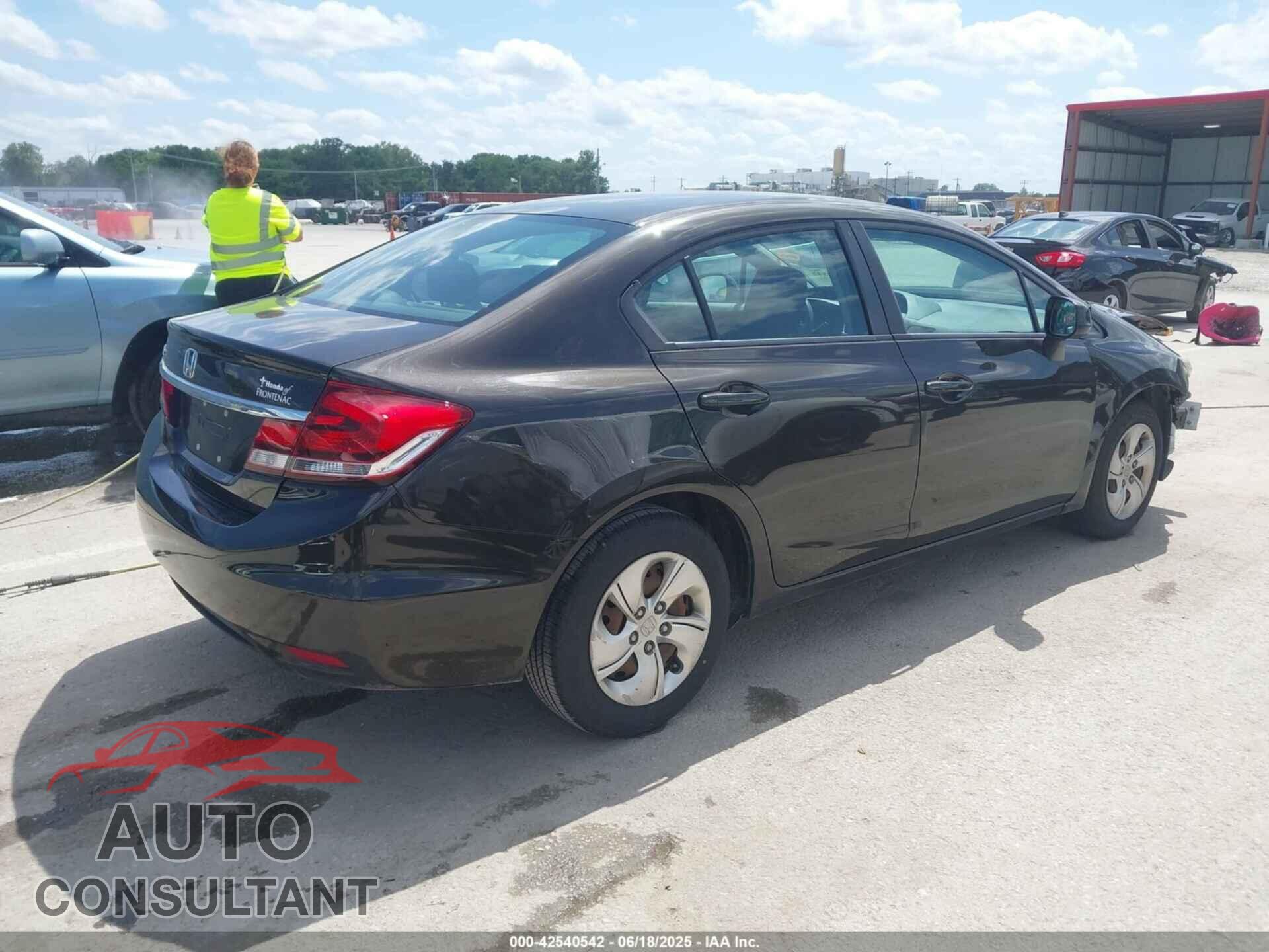 HONDA CIVIC 2013 - 19XFB2F52DE057347