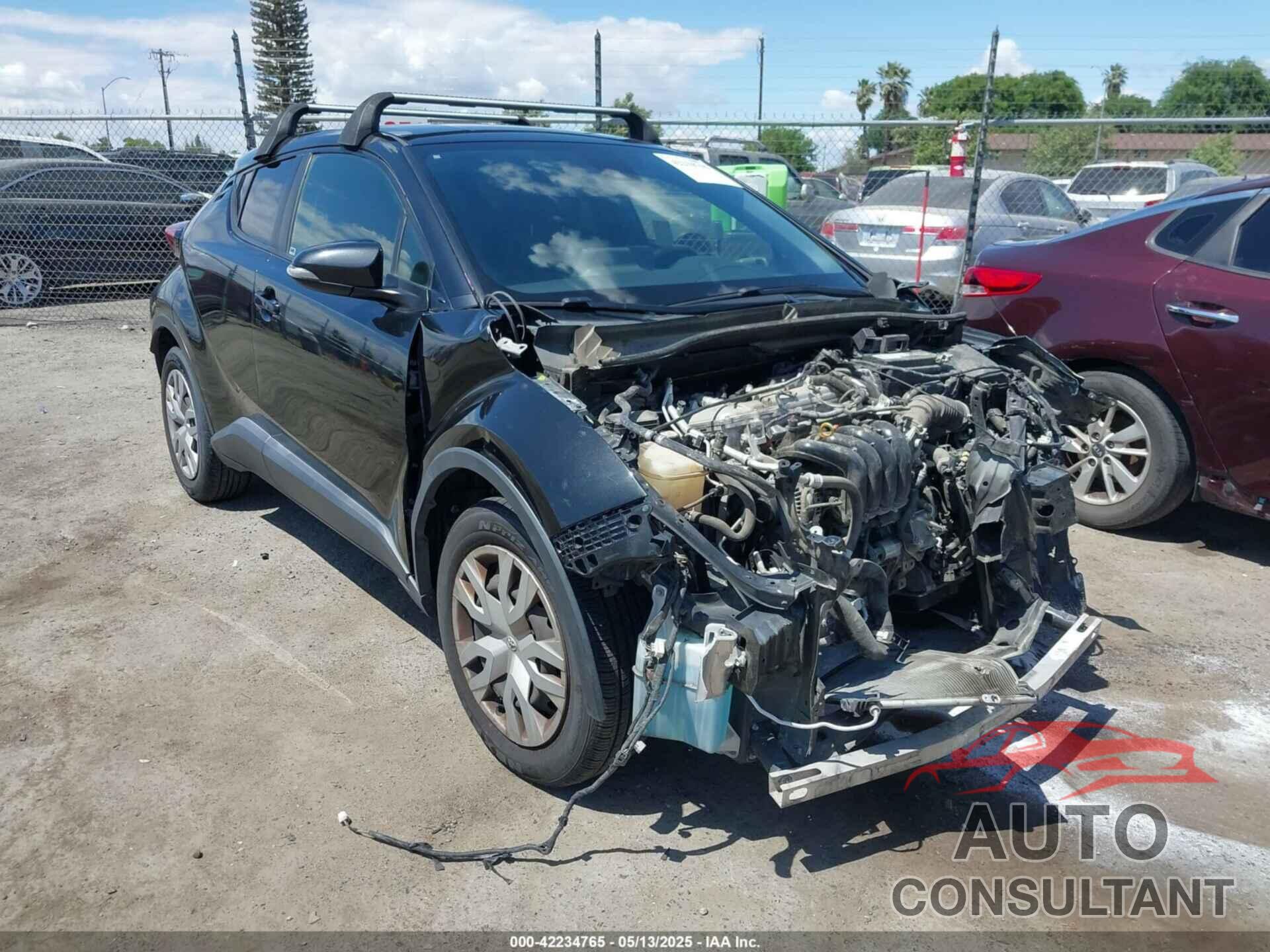 TOYOTA C-HR 2019 - JTNKHMBX5K1059637