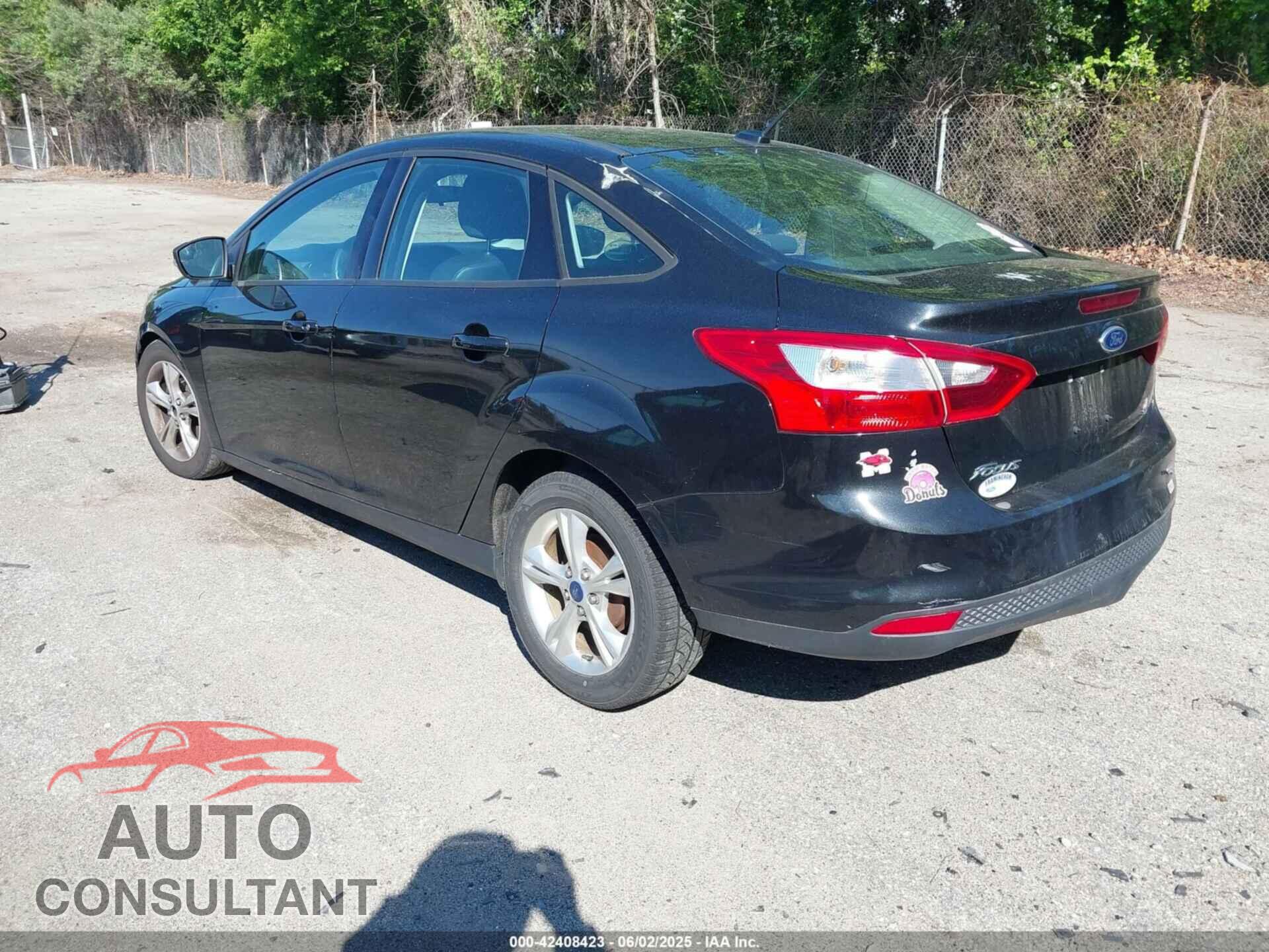 FORD FOCUS 2014 - 1FADP3F27EL344010