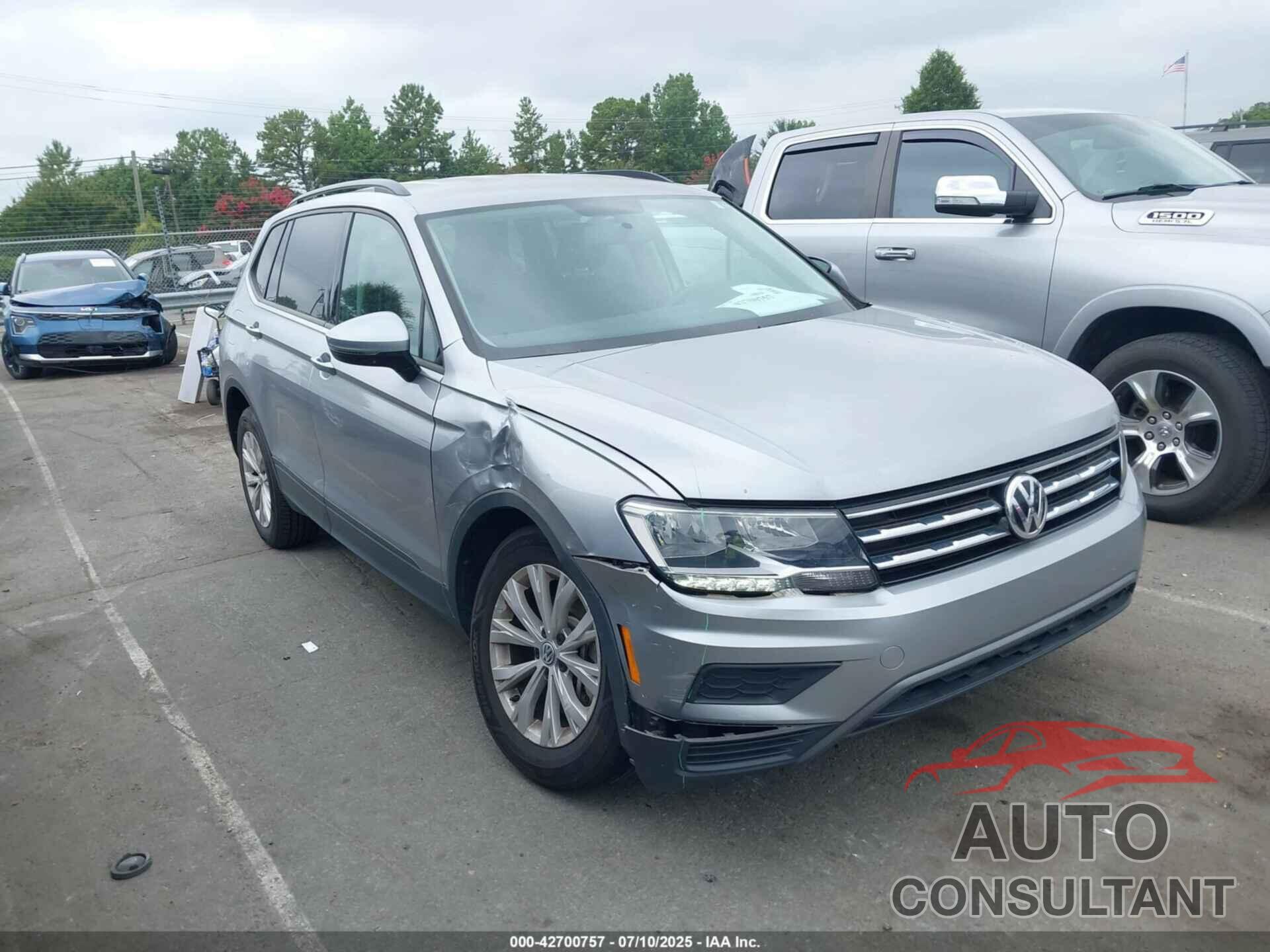 VOLKSWAGEN TIGUAN 2020 - 3VV1B7AX9LM109417
