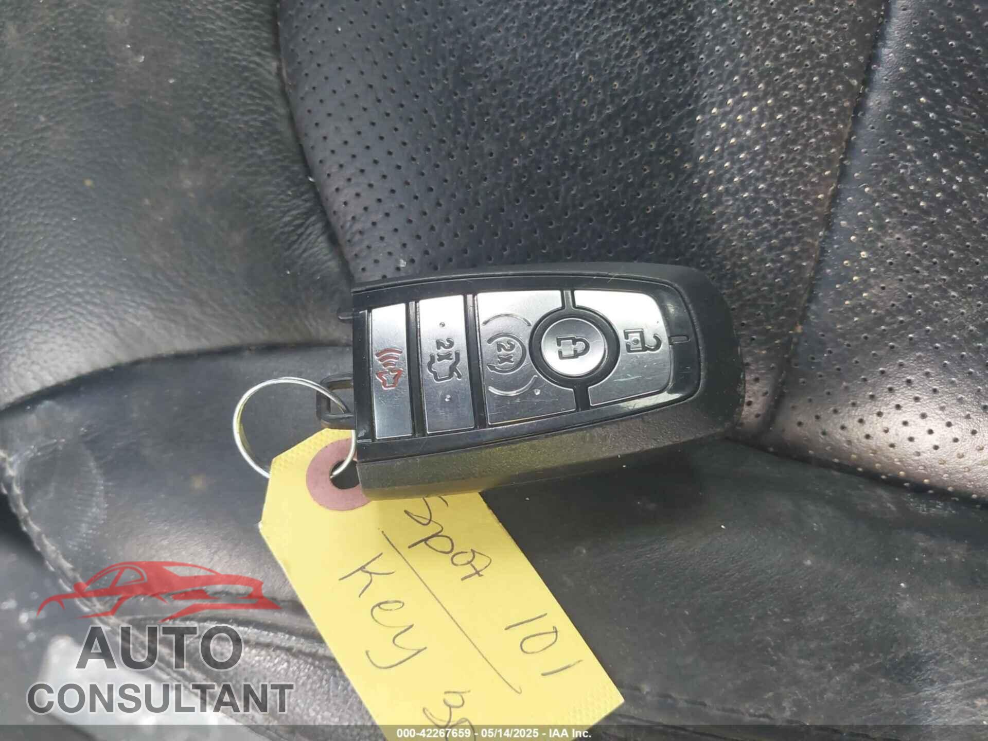 FORD EXPLORER 2018 - 1FM5K7F89JGB85370