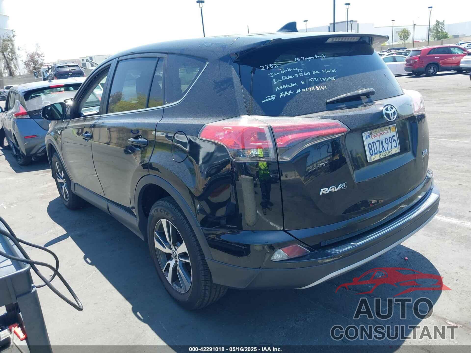 TOYOTA RAV4 2018 - 2T3WFREV1JW450514