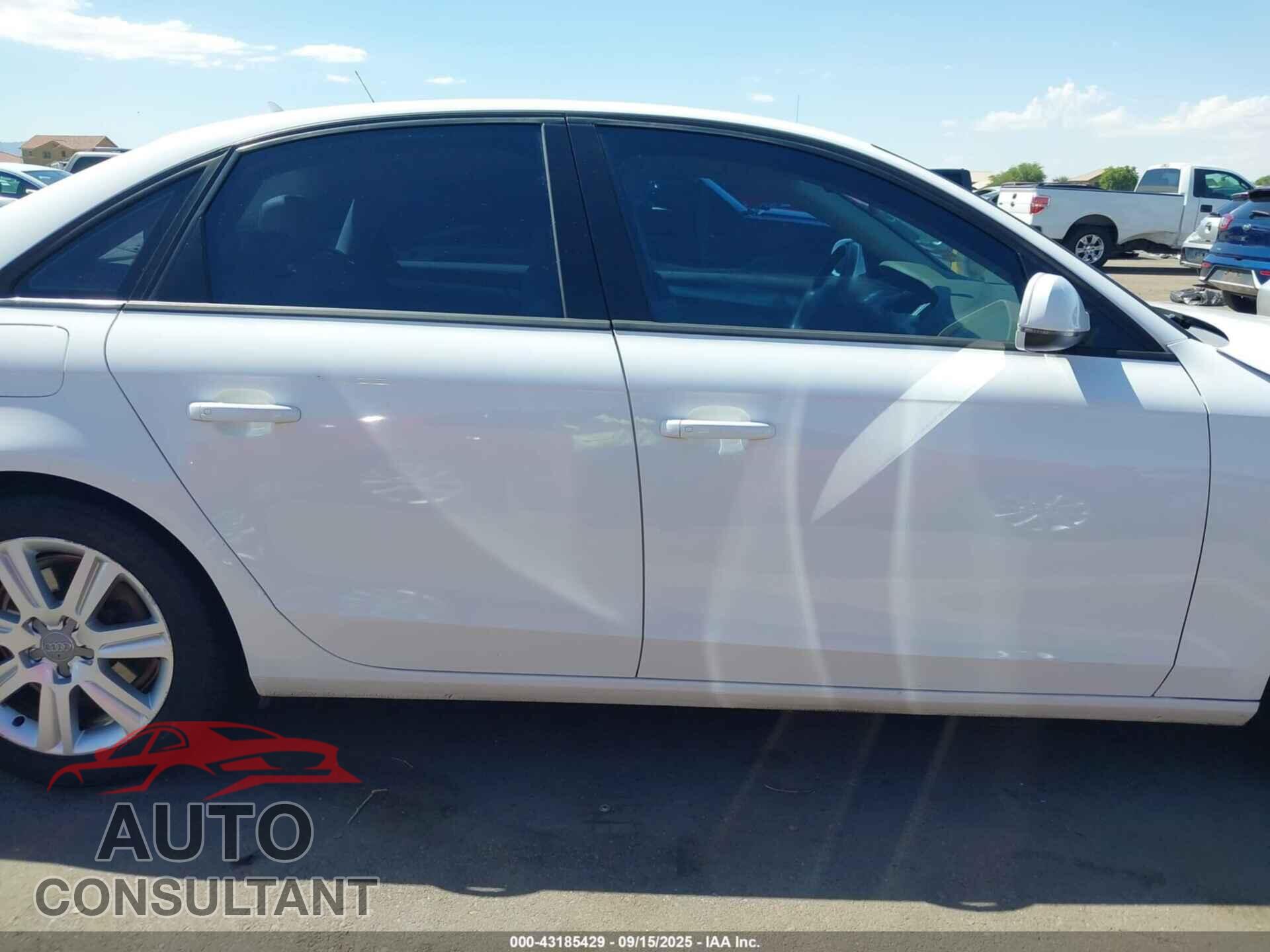 AUDI A4 2011 - WAUAFAFL2BN019727