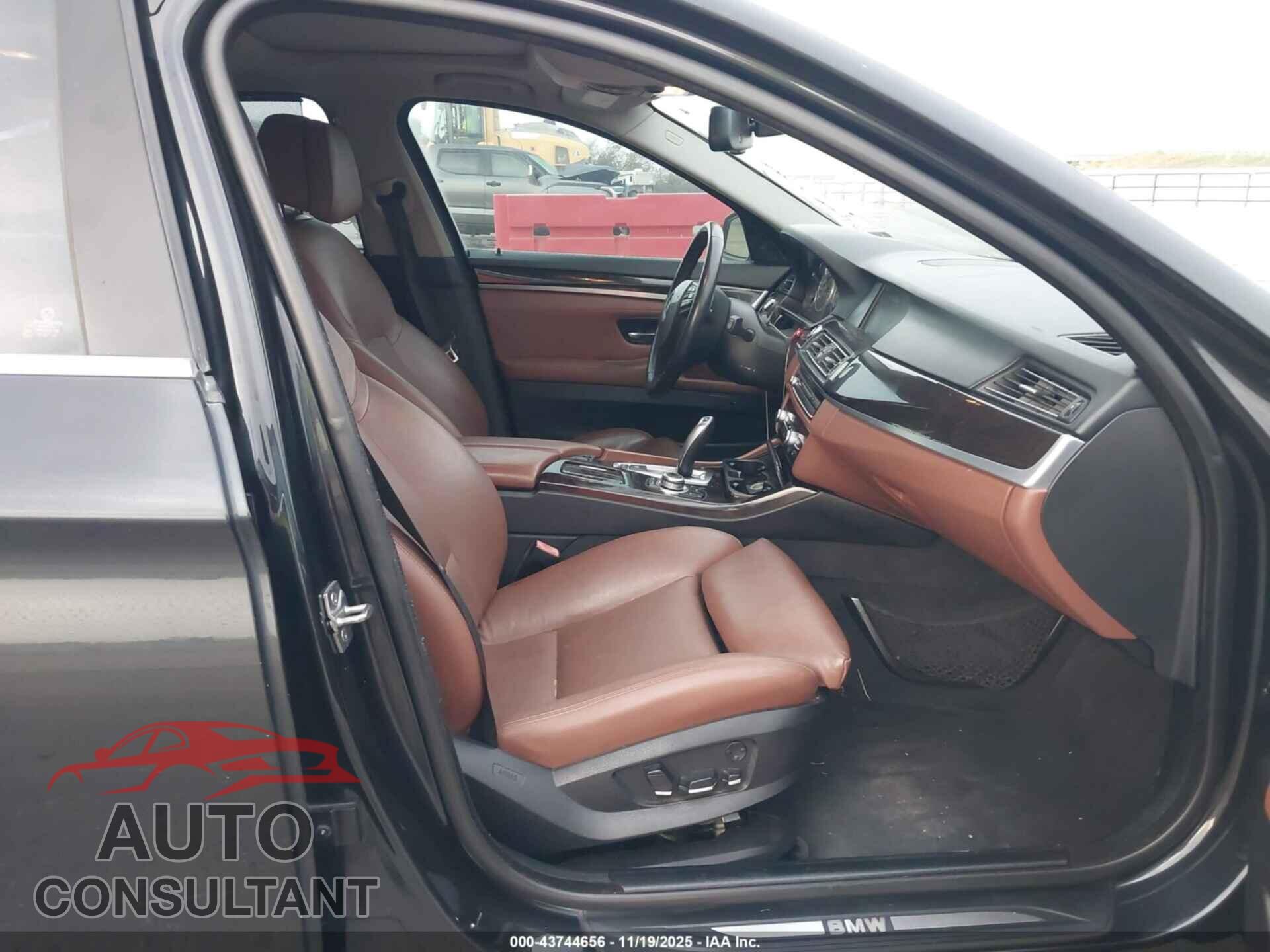 BMW 535I 2011 - WBAFR7C55BC608773