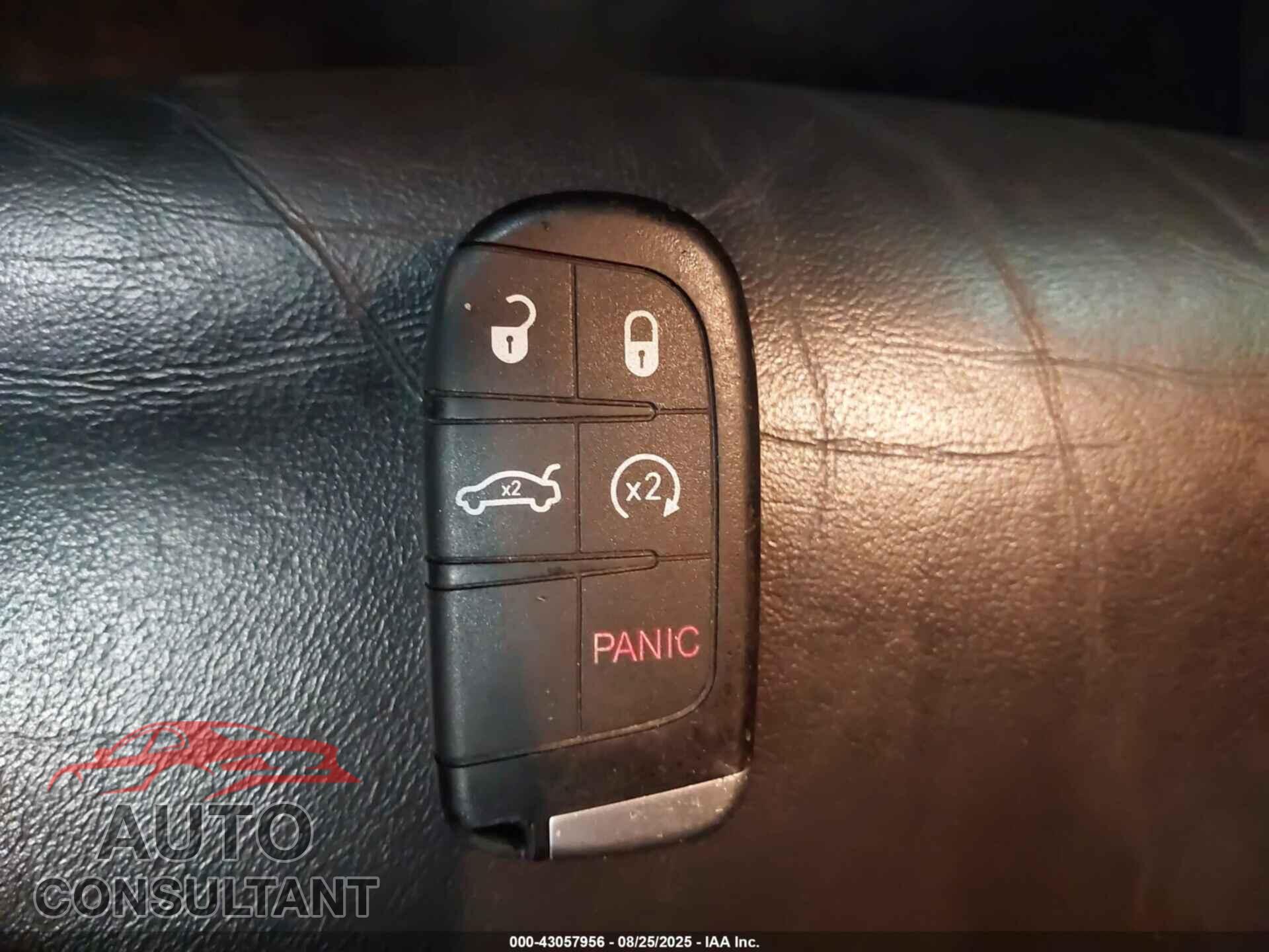 DODGE DURANGO 2019 - 1C4RDHAG5KC632838
