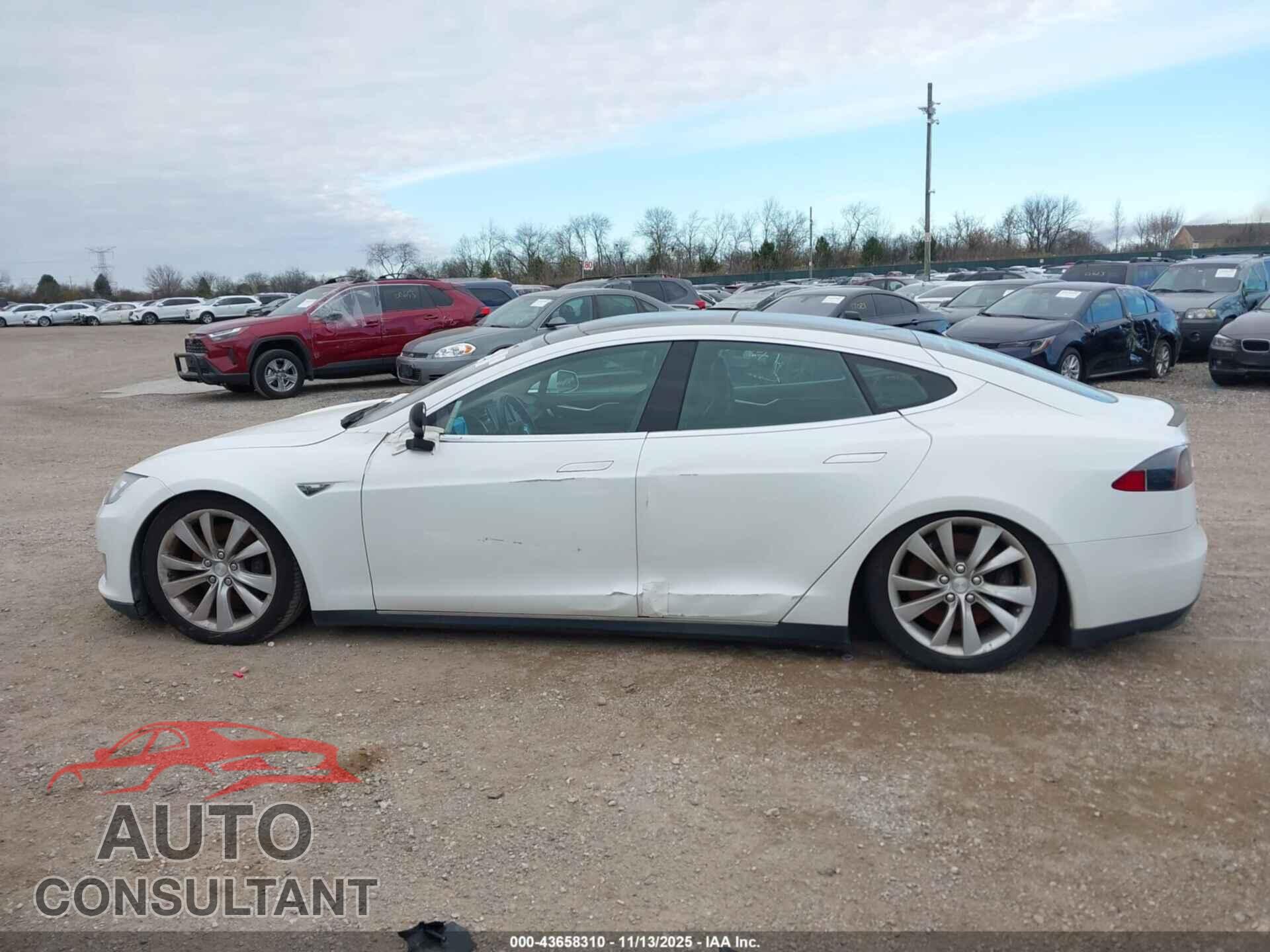 TESLA MODEL S 2012 - 5YJSA1DP0CFS01096