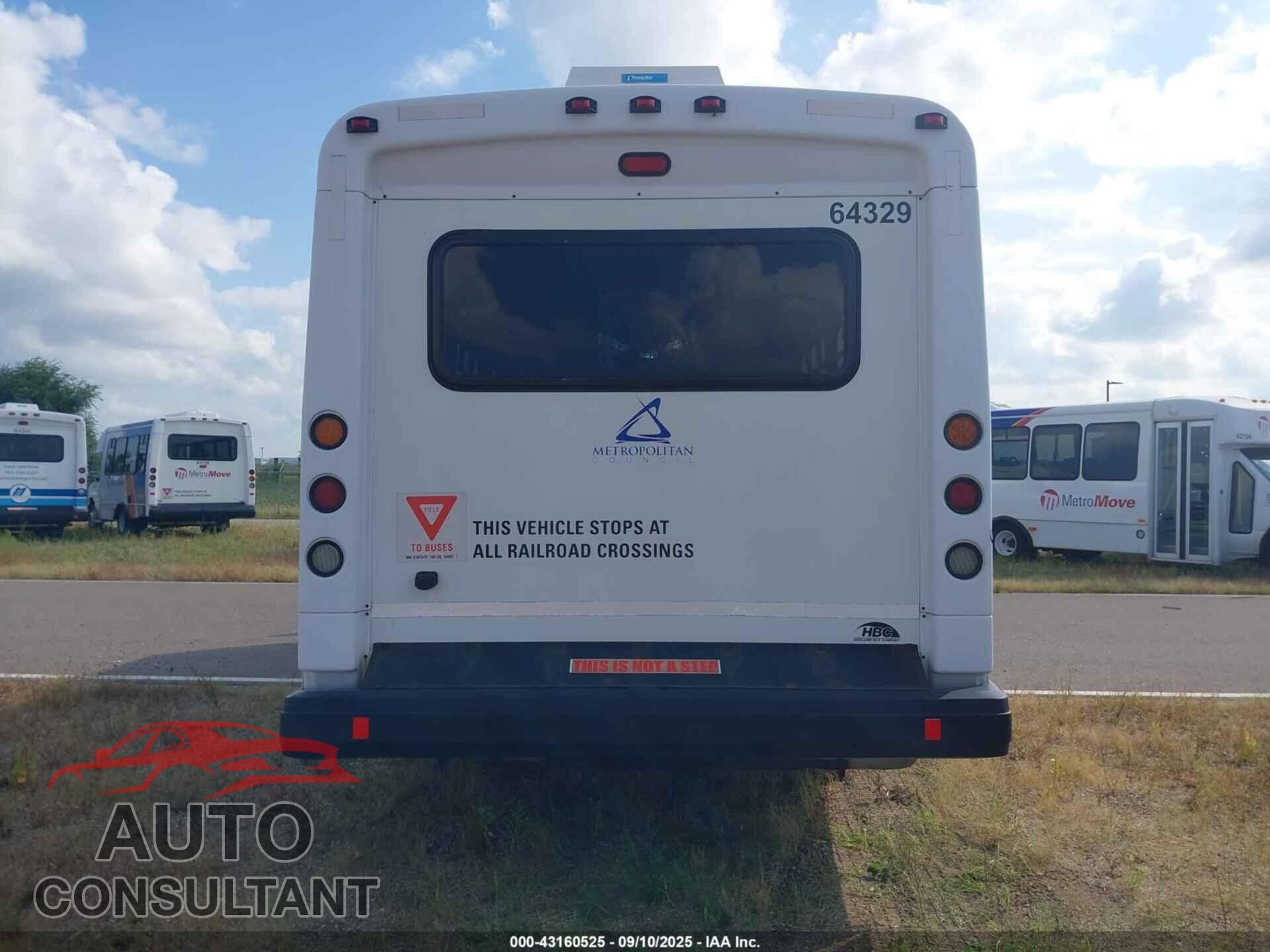 FORD E-450 CUTAWAY 2017 - 1FDFE4FS9HDC77726