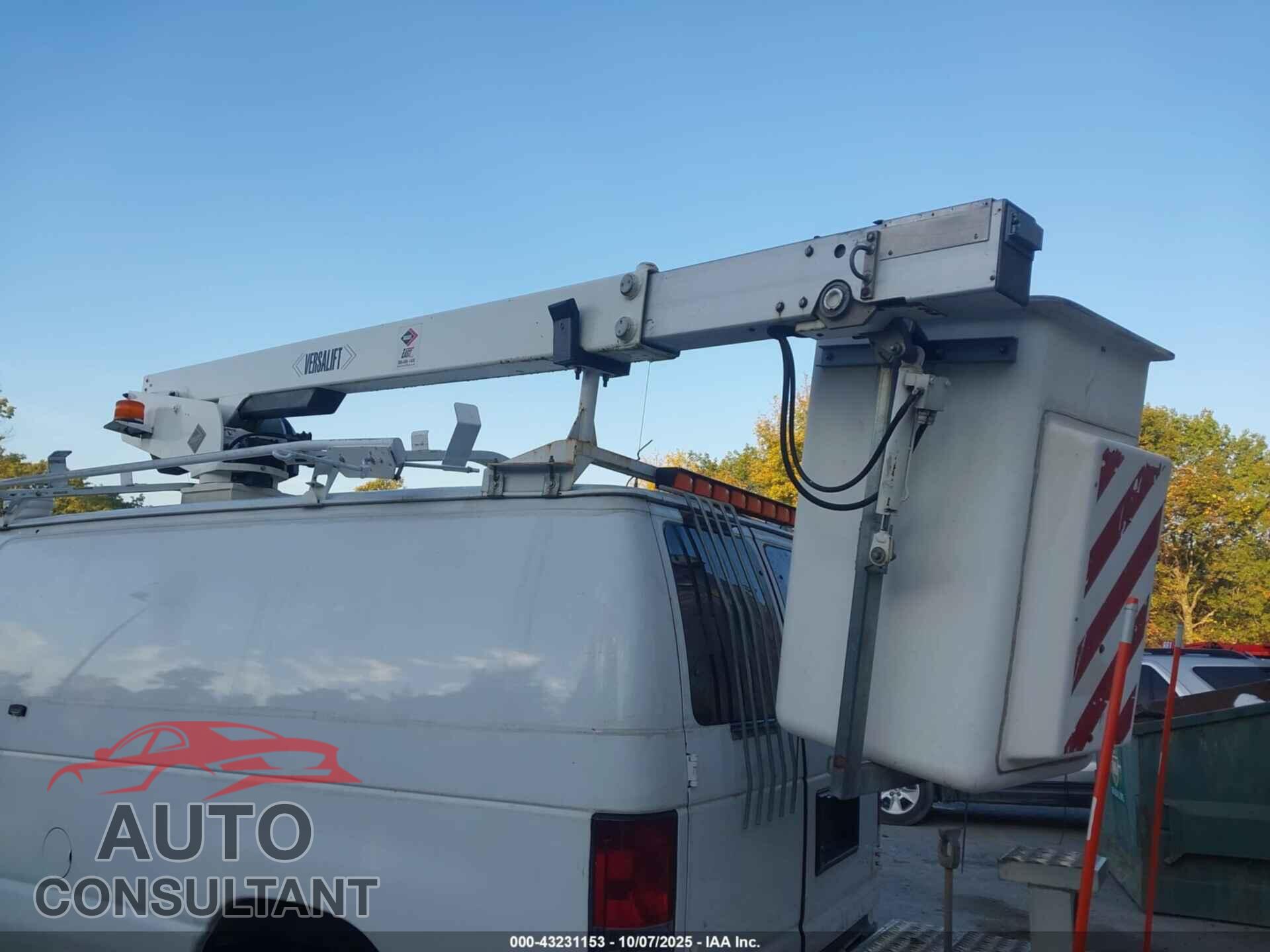FORD E-350 SUPER DUTY 2011 - 1FTSE3EL3BDB39159