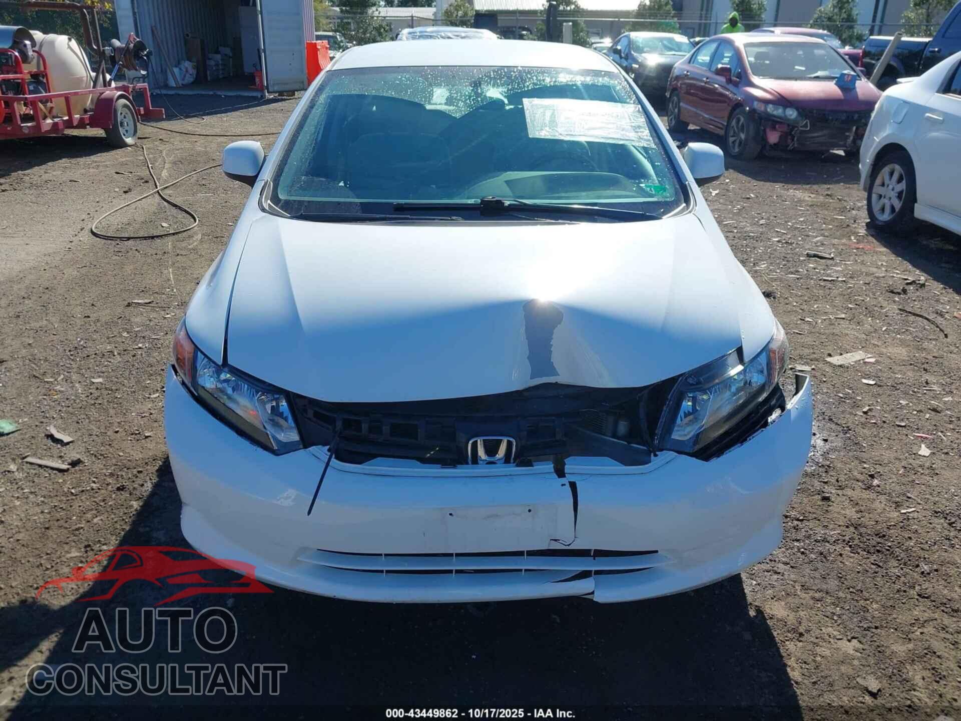 HONDA CIVIC 2012 - 2HGFB2F52CH562938