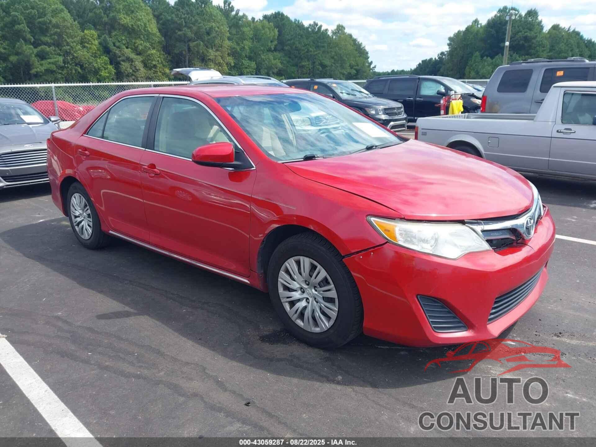 TOYOTA CAMRY 2014 - 4T4BF1FK9ER400484
