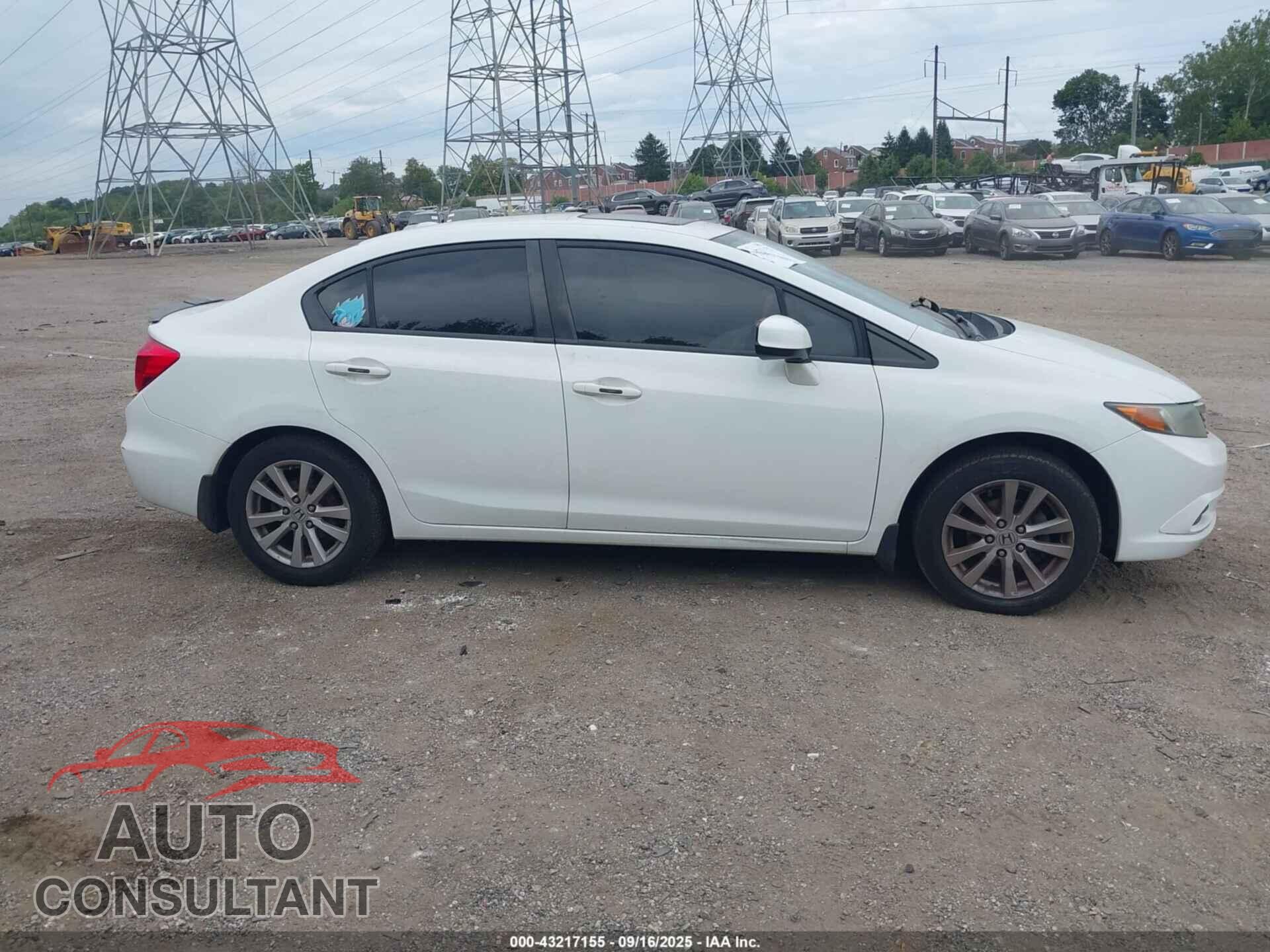 HONDA CIVIC 2012 - 2HGFB2F93CH505019