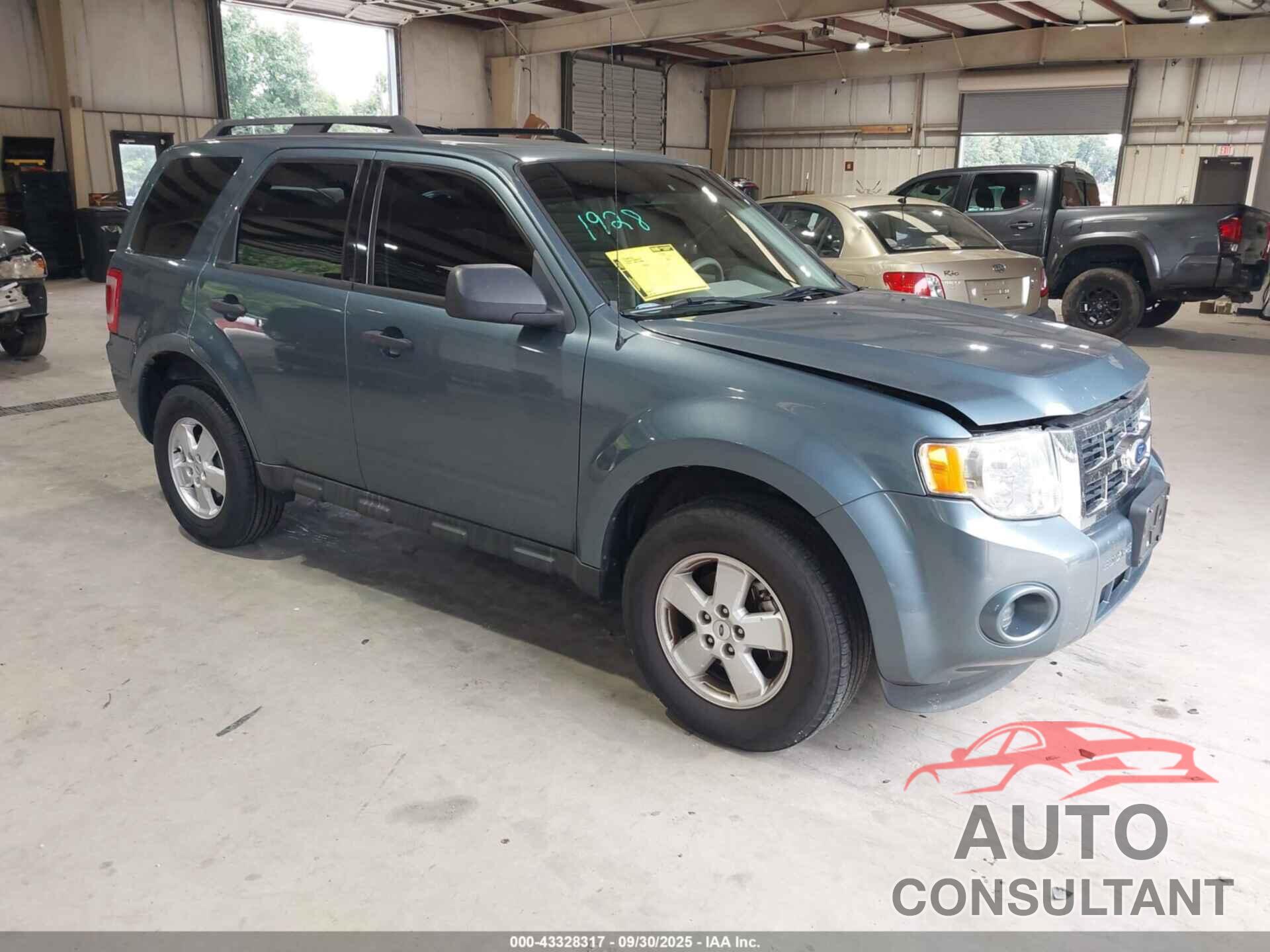 FORD ESCAPE 2010 - 1FMCU0C75AKB52349