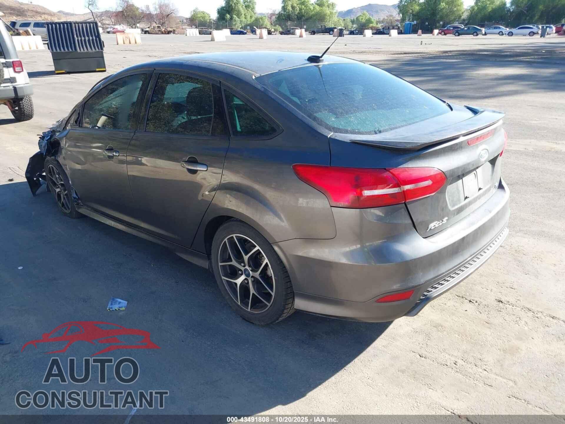 FORD FOCUS 2015 - 1FADP3F22FL281481