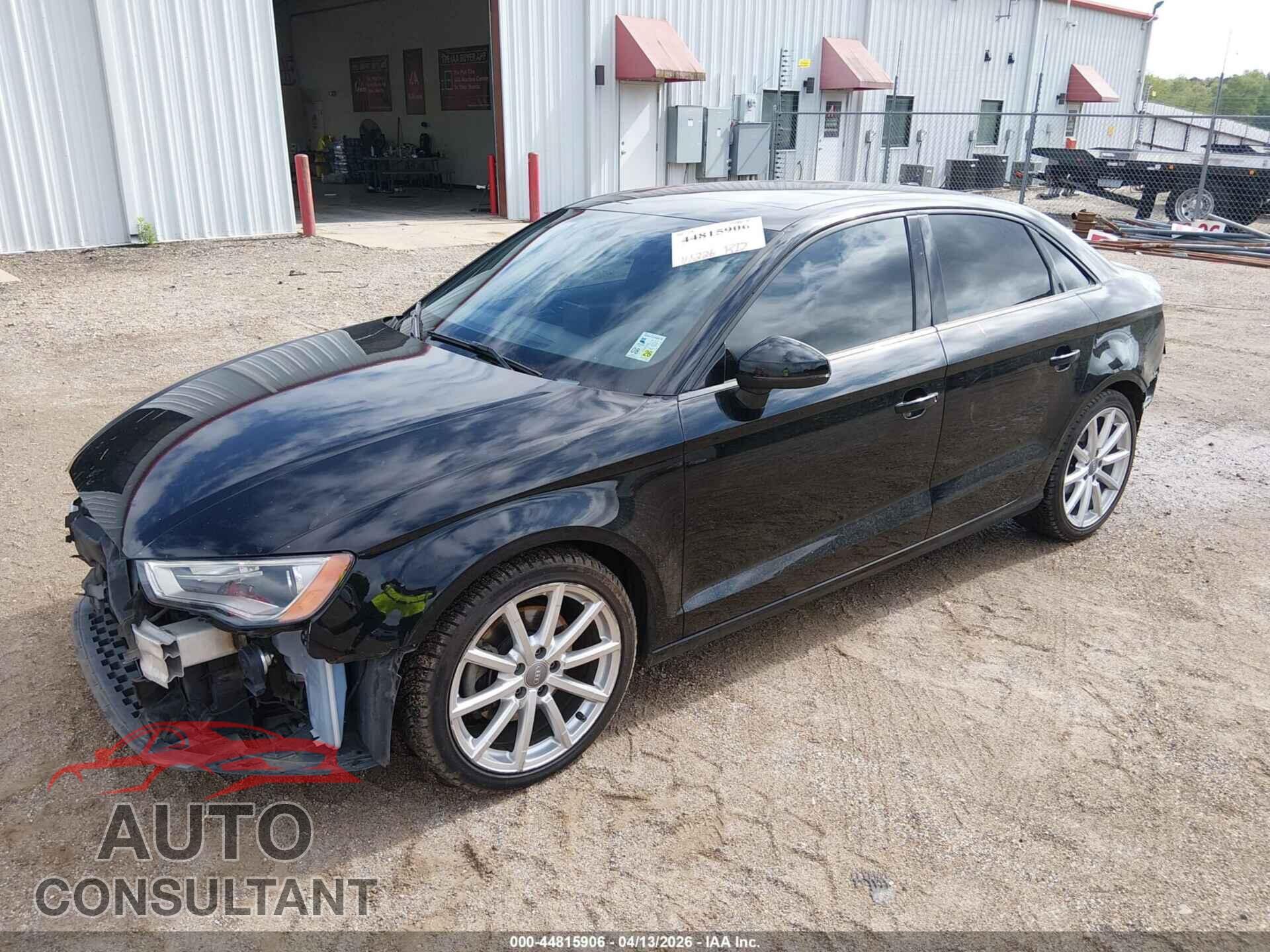 AUDI A3 2015 - WAUBFGFF2F1045582
