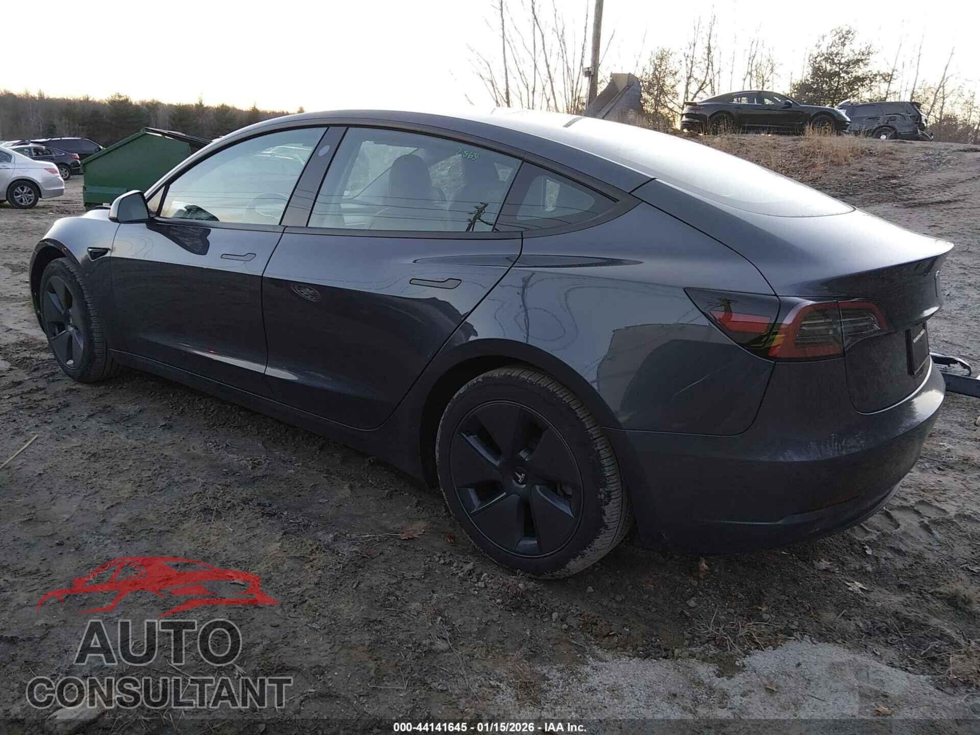 TESLA MODEL 3 2023 - 5YJ3E1EB9PF657275