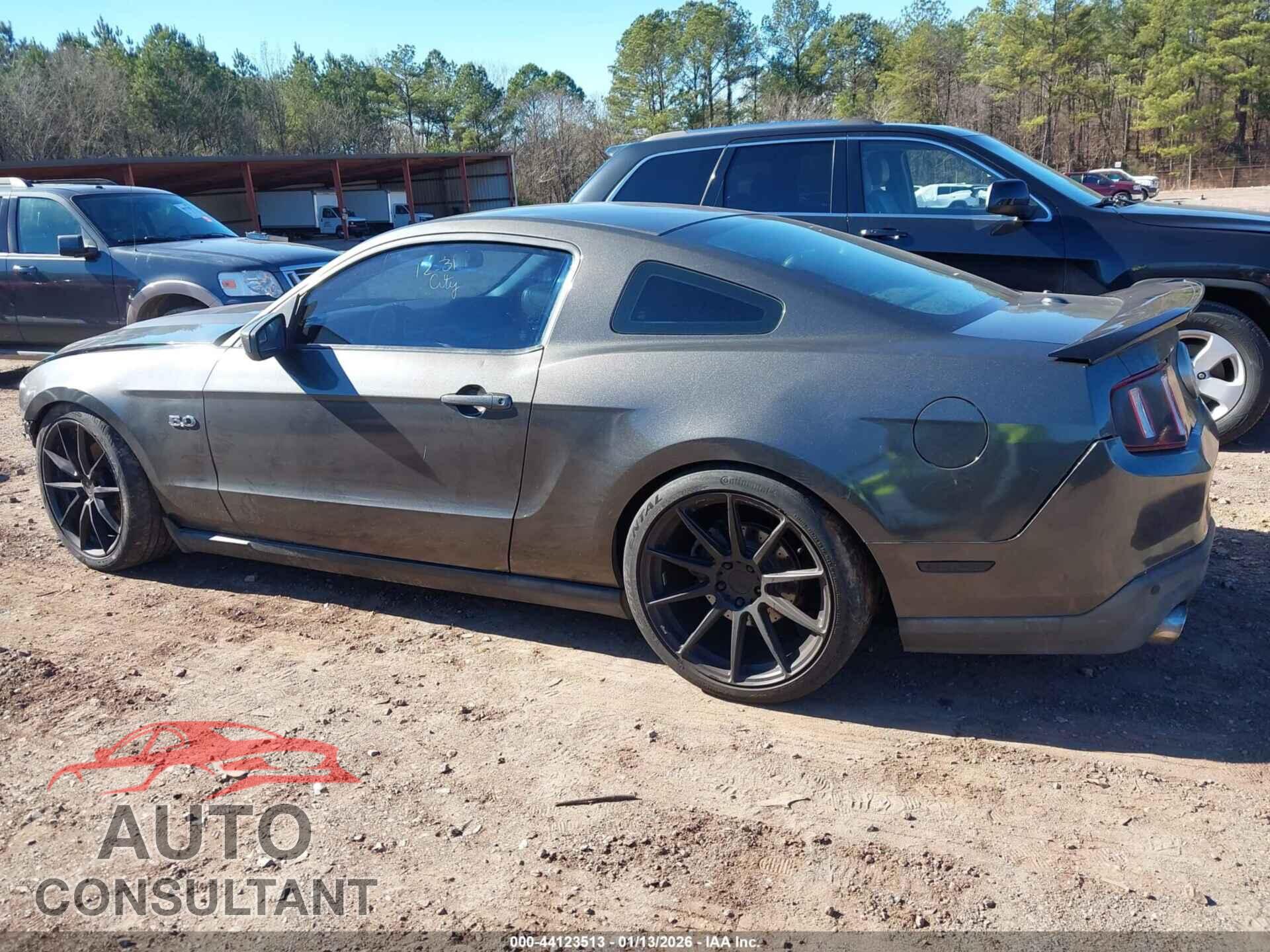 FORD MUSTANG 2012 - 1ZVBP8CF9C5285532