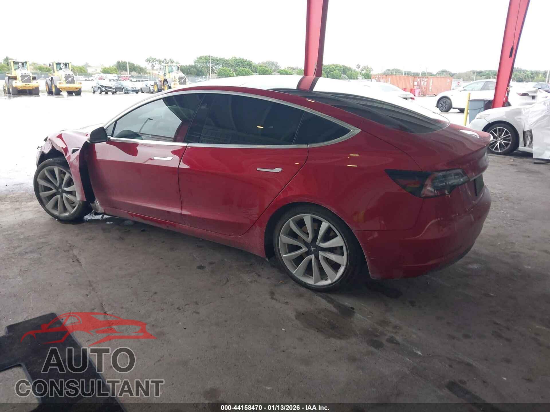 TESLA MODEL 3 2020 - 5YJ3E1EA2LF590875