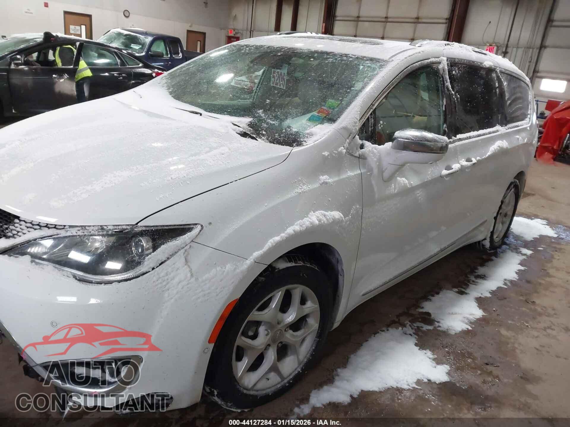 CHRYSLER PACIFICA 2020 - 2C4RC1GG1LR127440