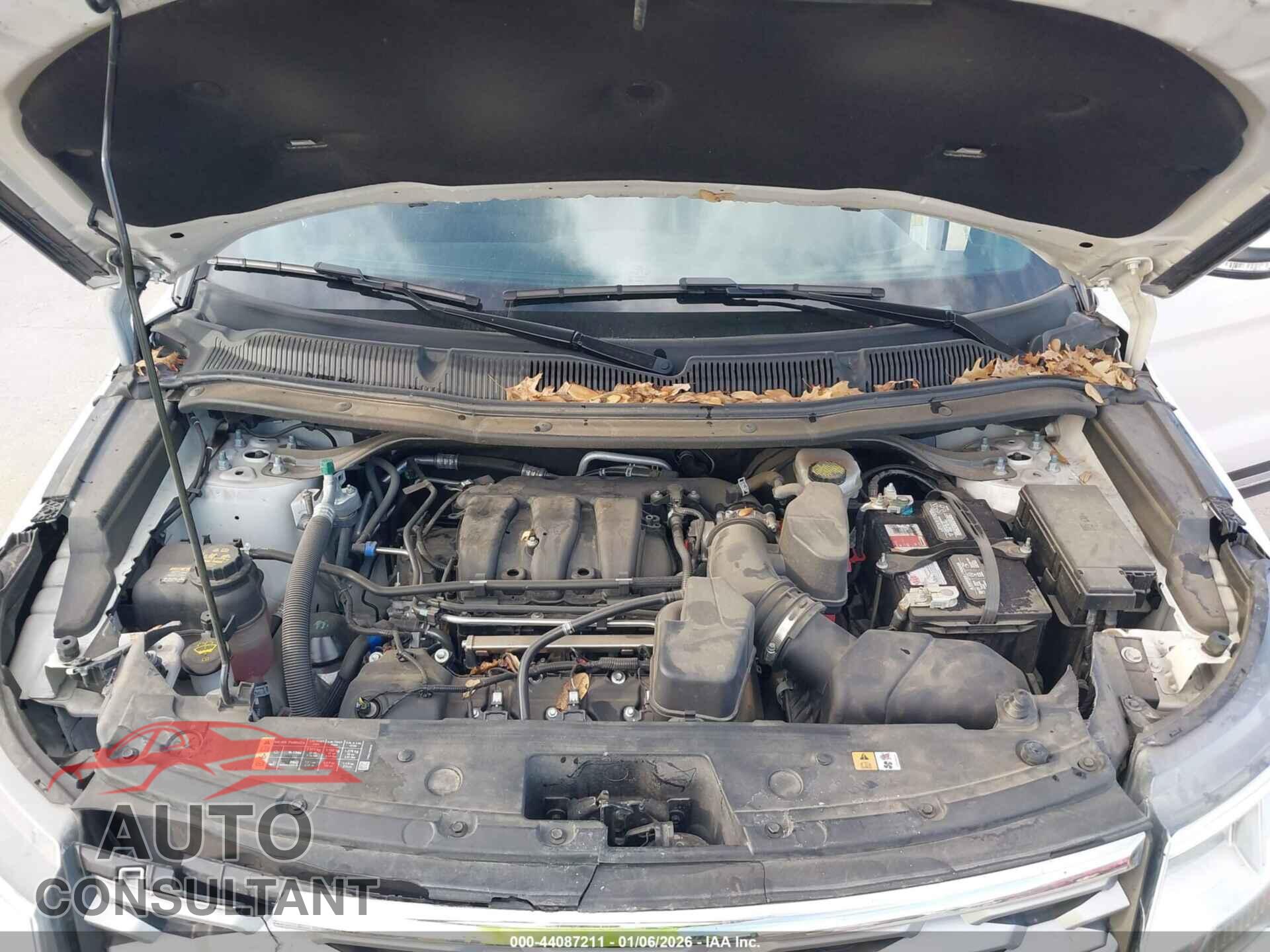 FORD EXPLORER 2018 - 1FM5K7F83JGB77619