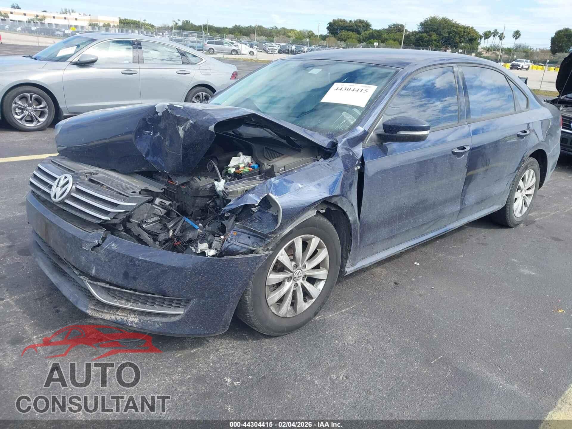 VOLKSWAGEN PASSAT 2015 - 1VWAT7A3XFC089738