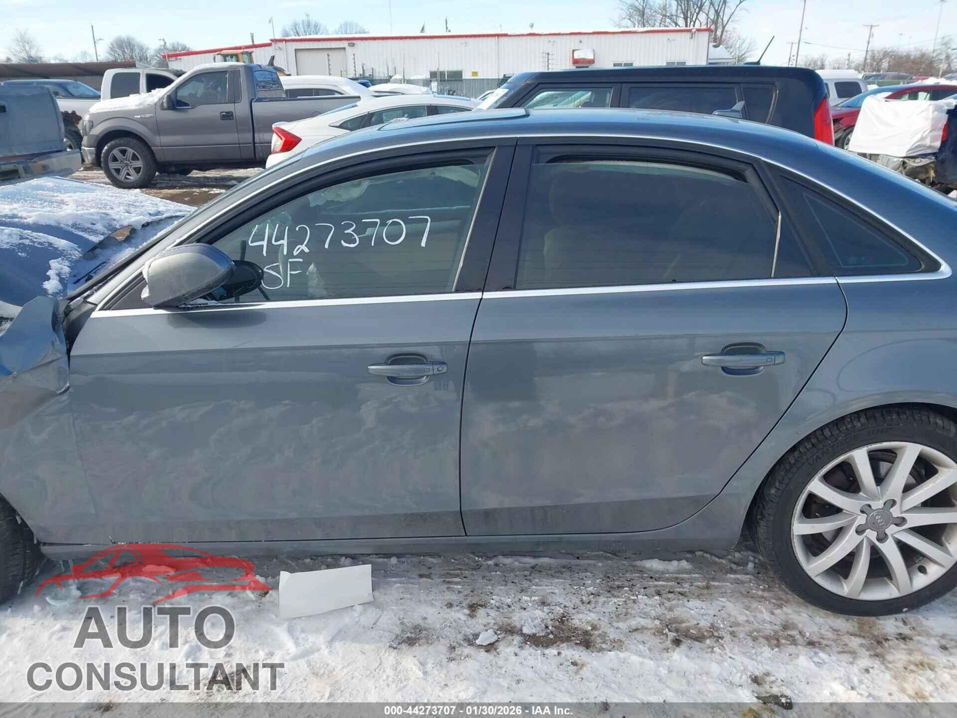 AUDI A4 2013 - WAUFFAFL8DN007719