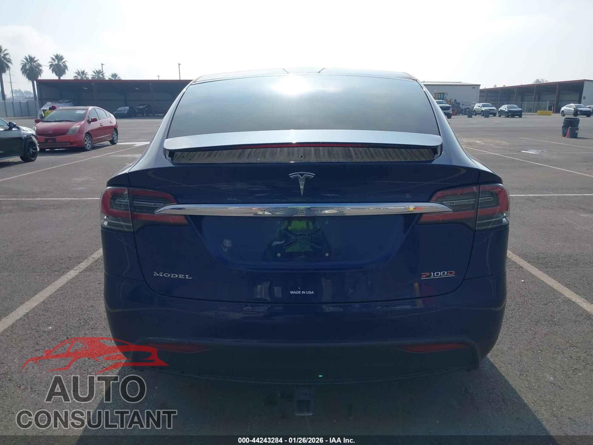TESLA MODEL X 2016 - 5YJXCBE42GF021098