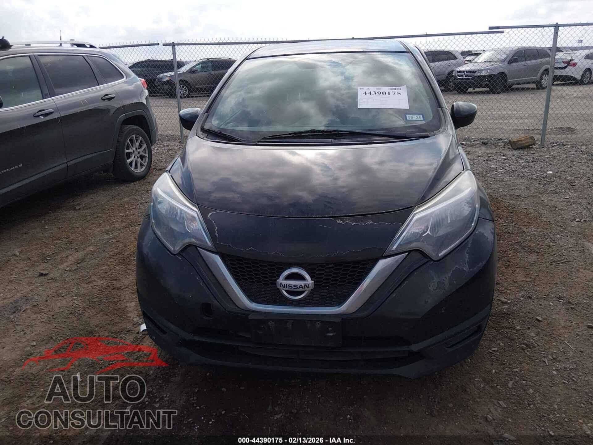 NISSAN VERSA NOTE 2017 - 3N1CE2CP2HL367583