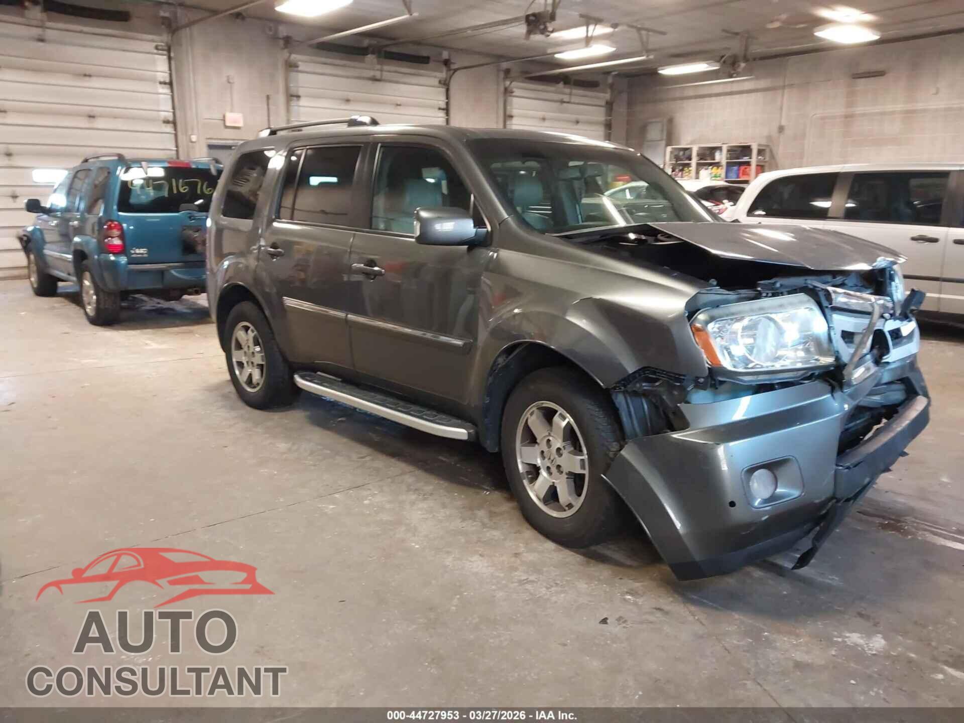 HONDA PILOT 2011 - 5FNYF4H99BB044224