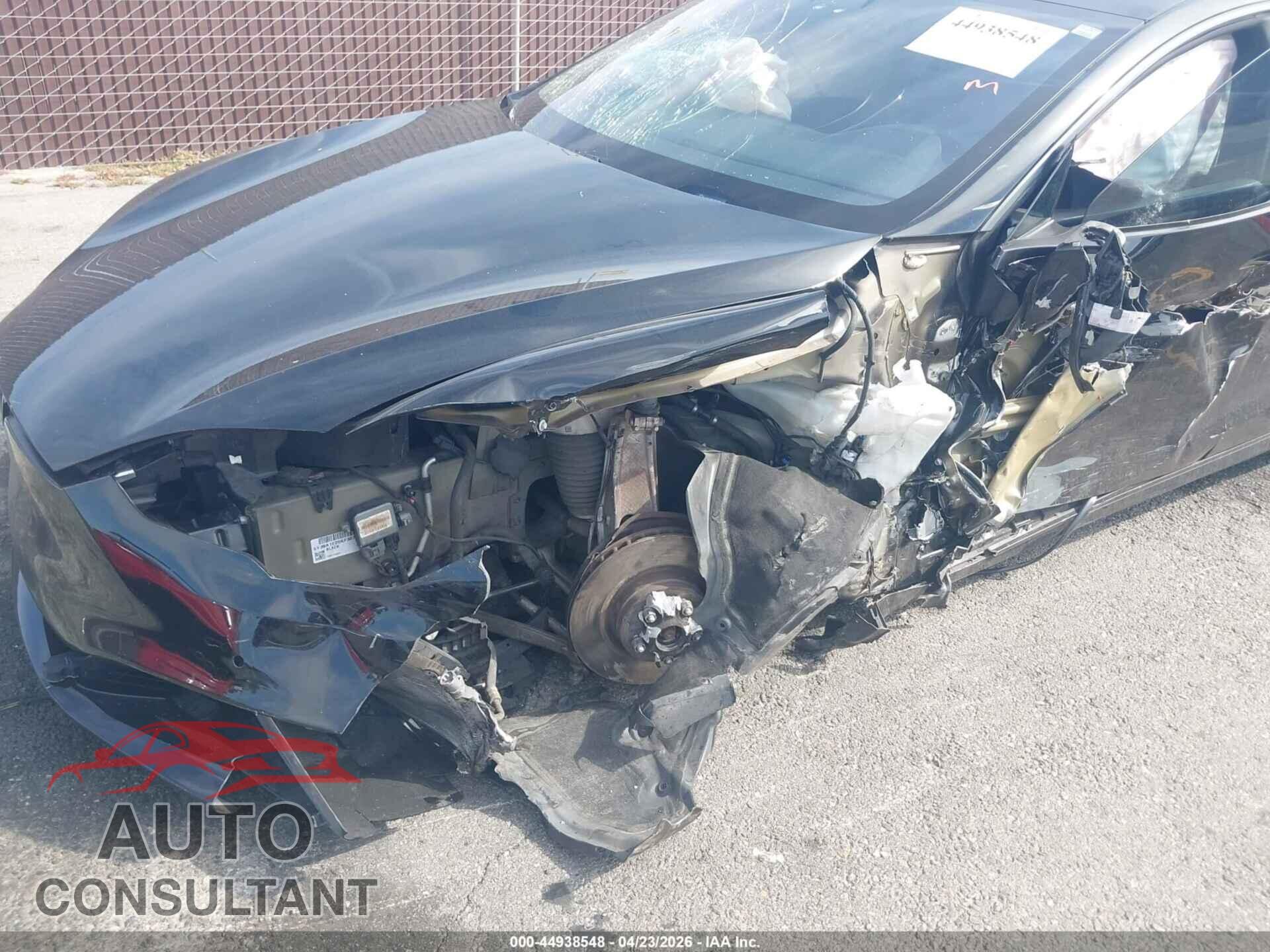 TESLA MODEL S 2019 - 5YJSA1E25KF307366