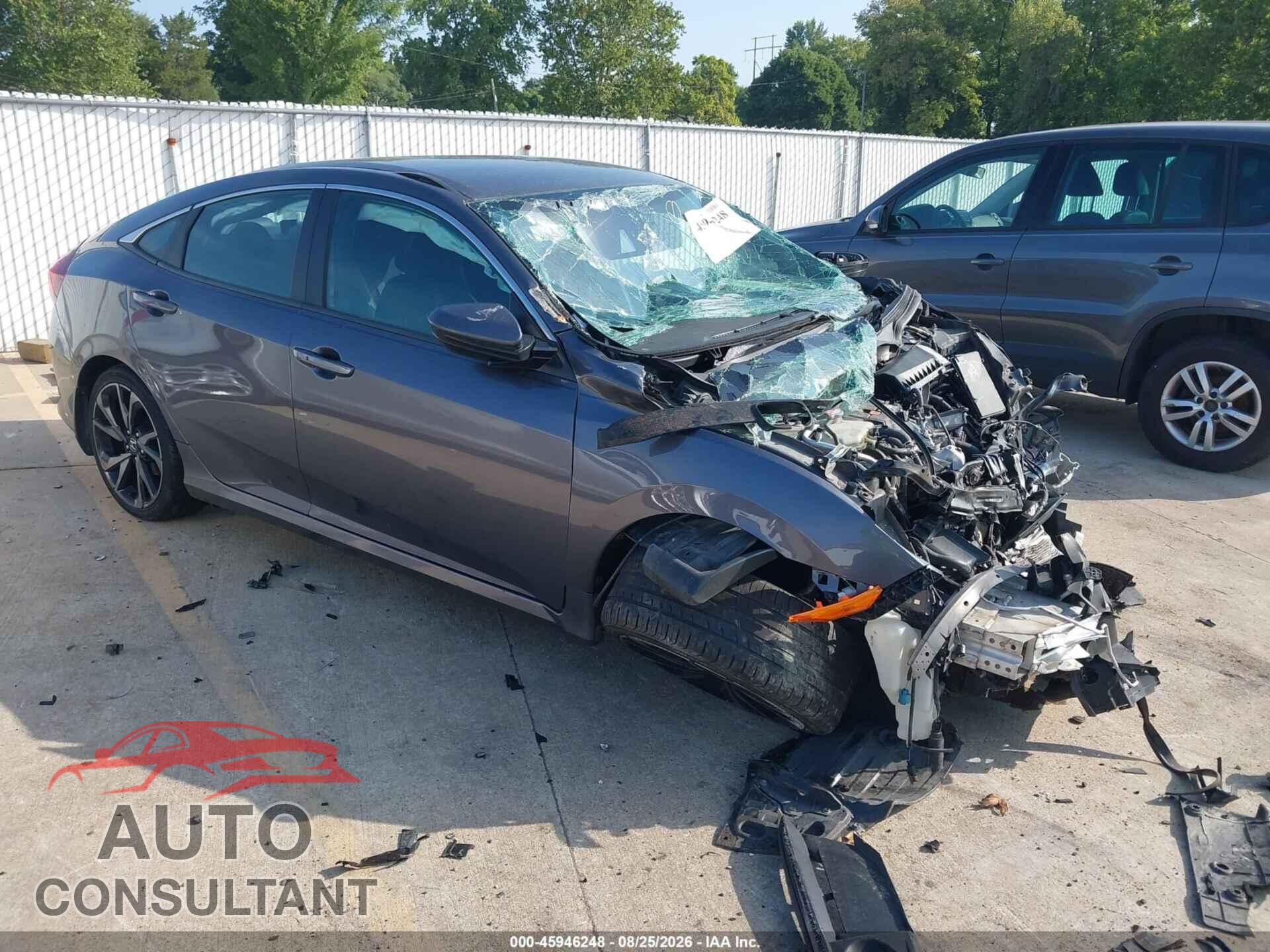 HONDA CIVIC 2019 - 2HGFC2F88KH576557