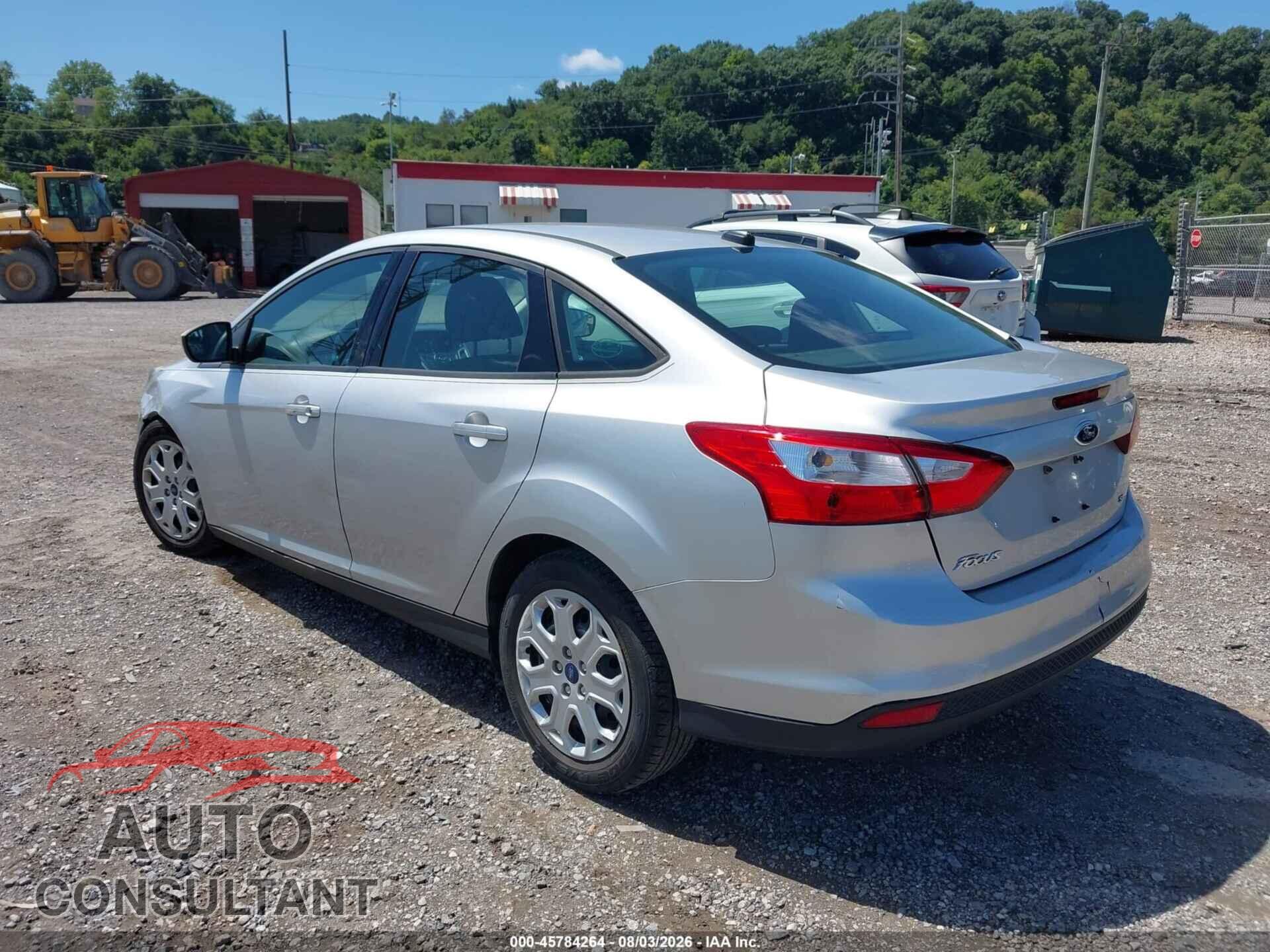 FORD FOCUS 2012 - 1FAHP3F2XCL447100