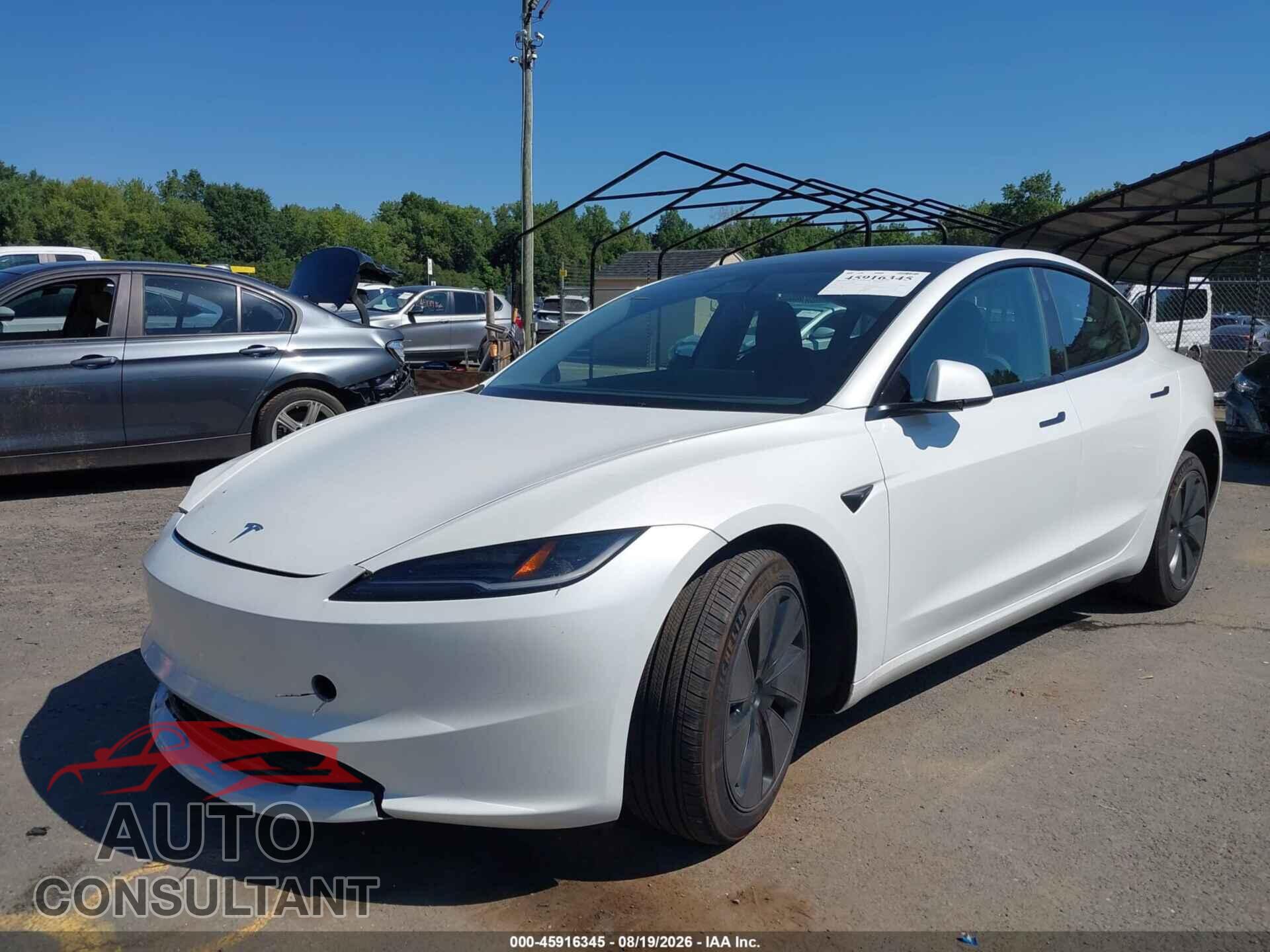 TESLA MODEL 3 2024 - 5YJ3E1EA9RF857227