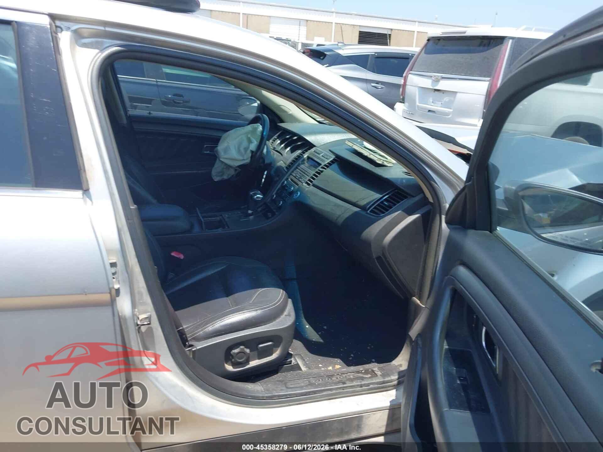 FORD TAURUS 2010 - 1FAHP2EW6AG165556