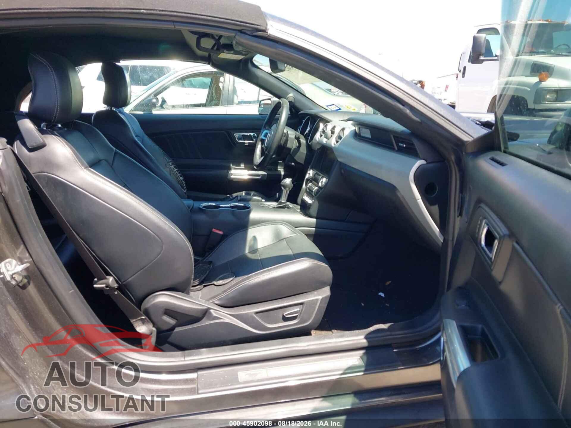 FORD MUSTANG 2015 - 1FATP8UH5F5424766