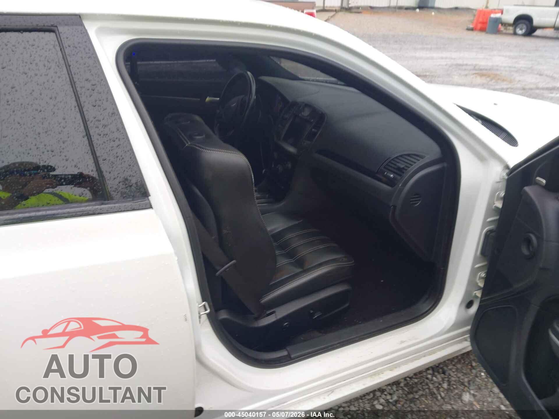 CHRYSLER 300 2019 - 2C3CCABG4KH635018