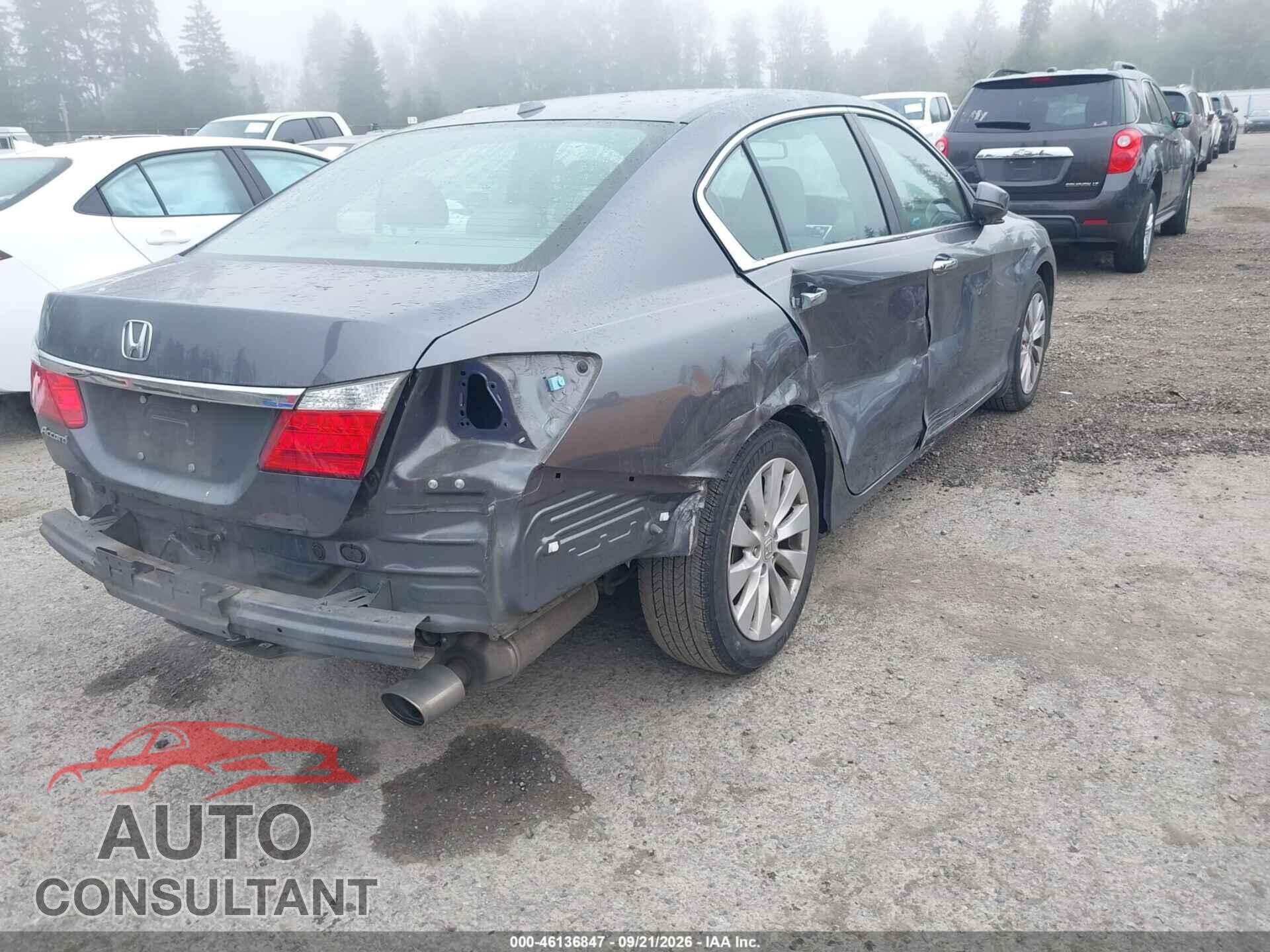 HONDA ACCORD 2013 - 1HGCR2F83DA016349