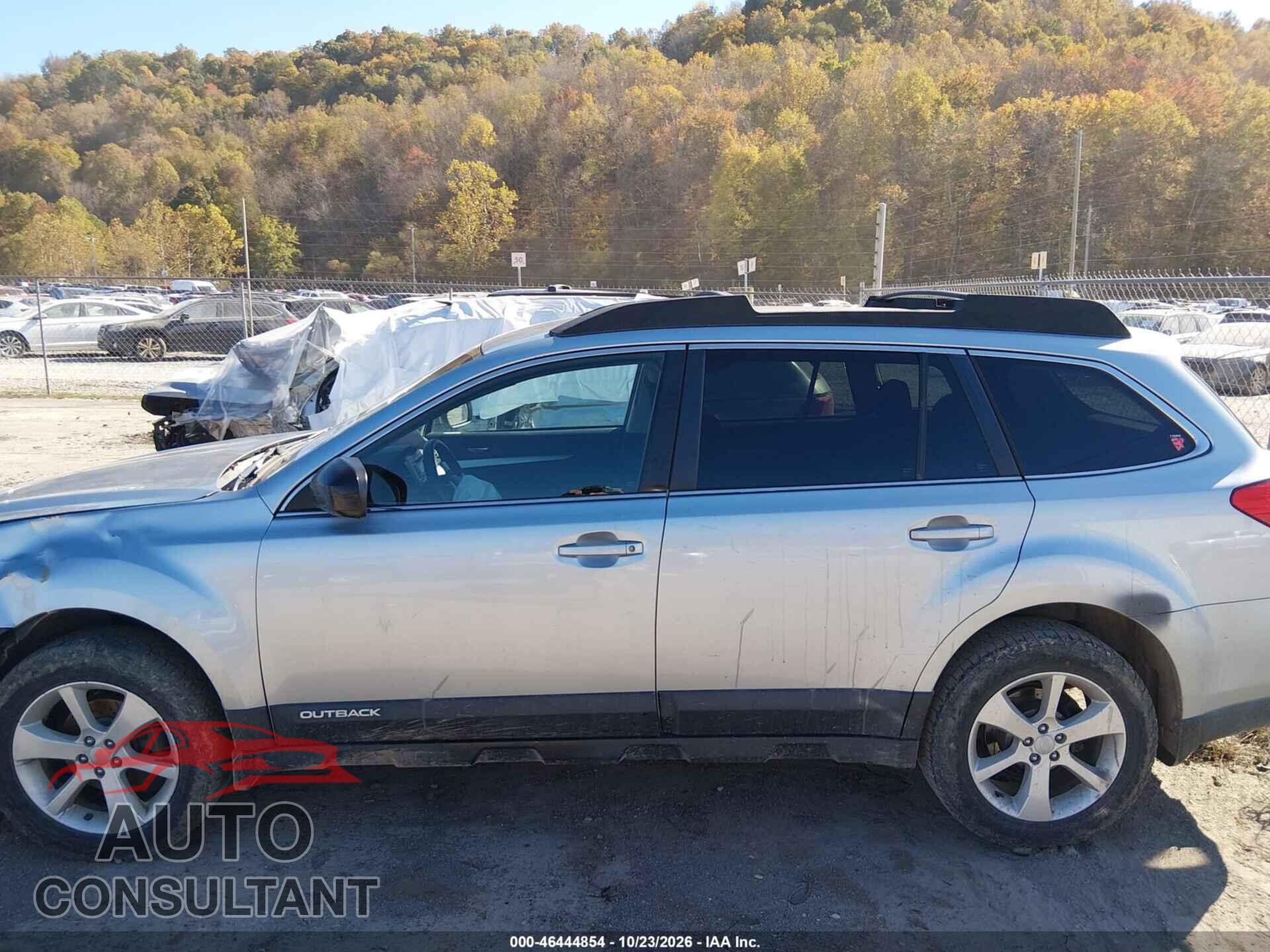 SUBARU OUTBACK 2013 - 4S4BRBCC8D3228778